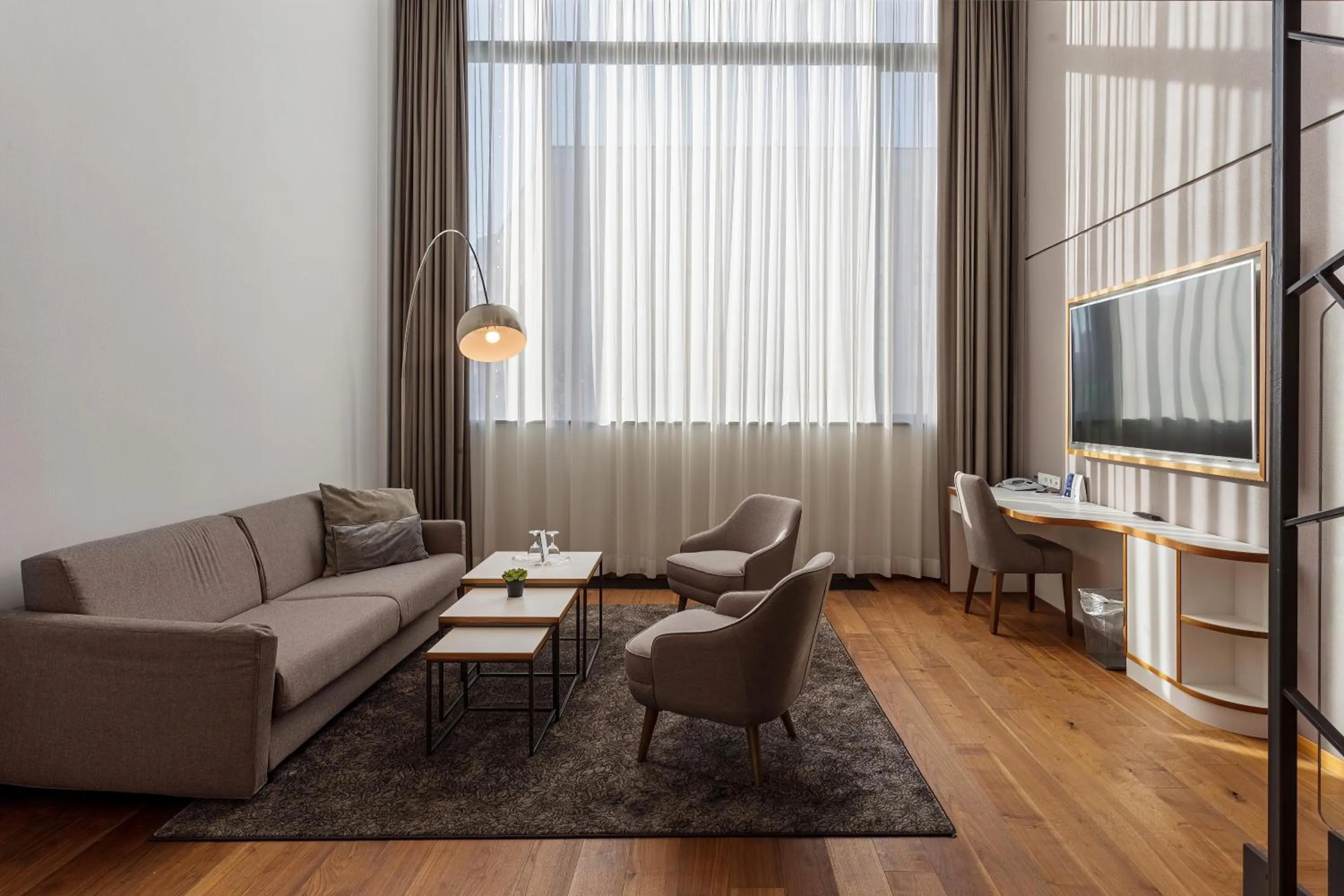 Photo of the whole room in Mercure Hotel MOA Berlin