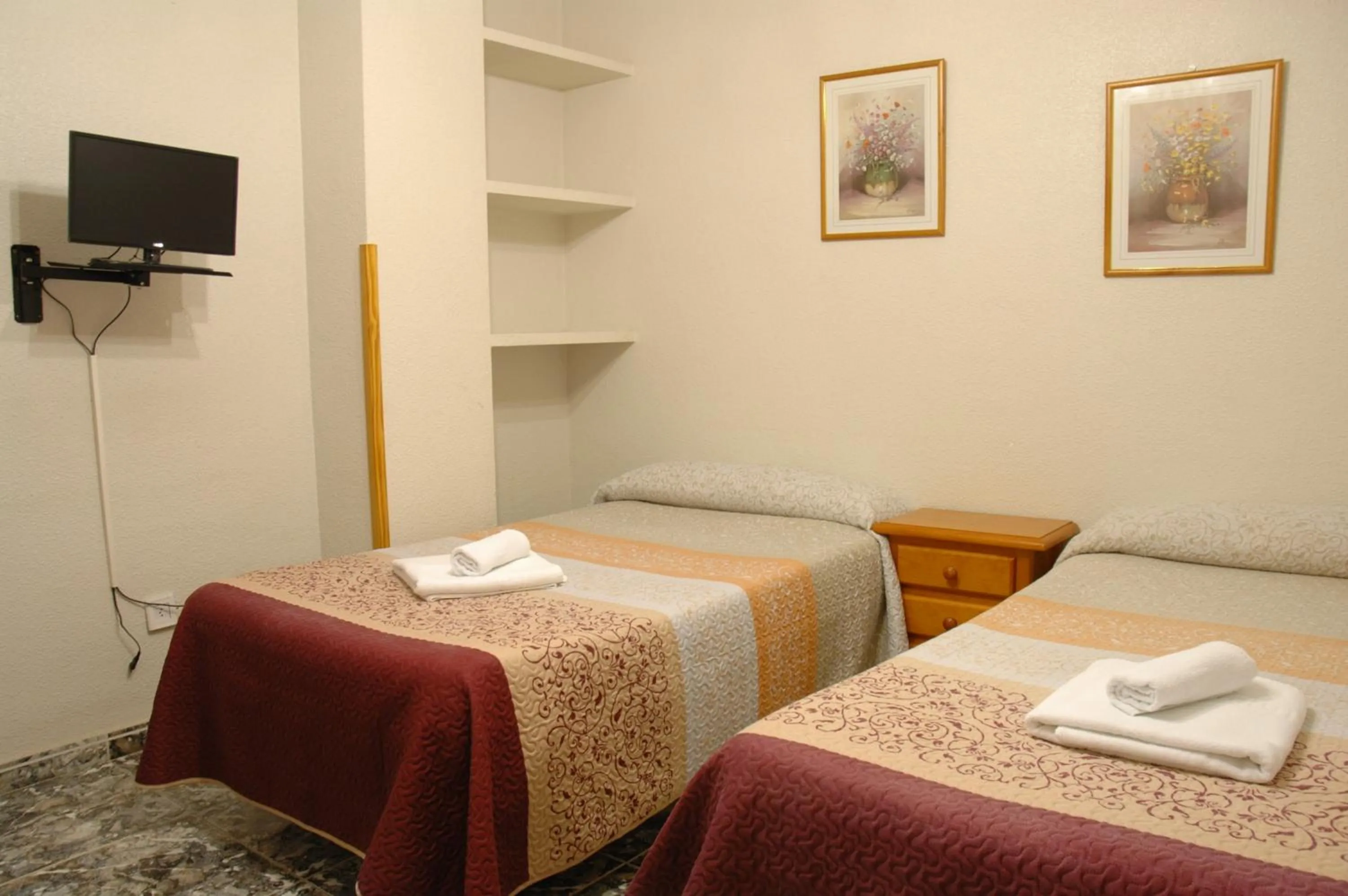 Bed in Hotel Plaza Manjón