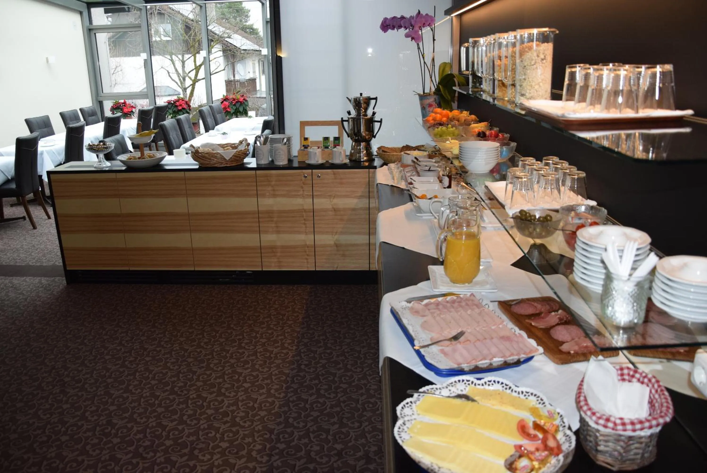 Breakfast in Hotel Lutter