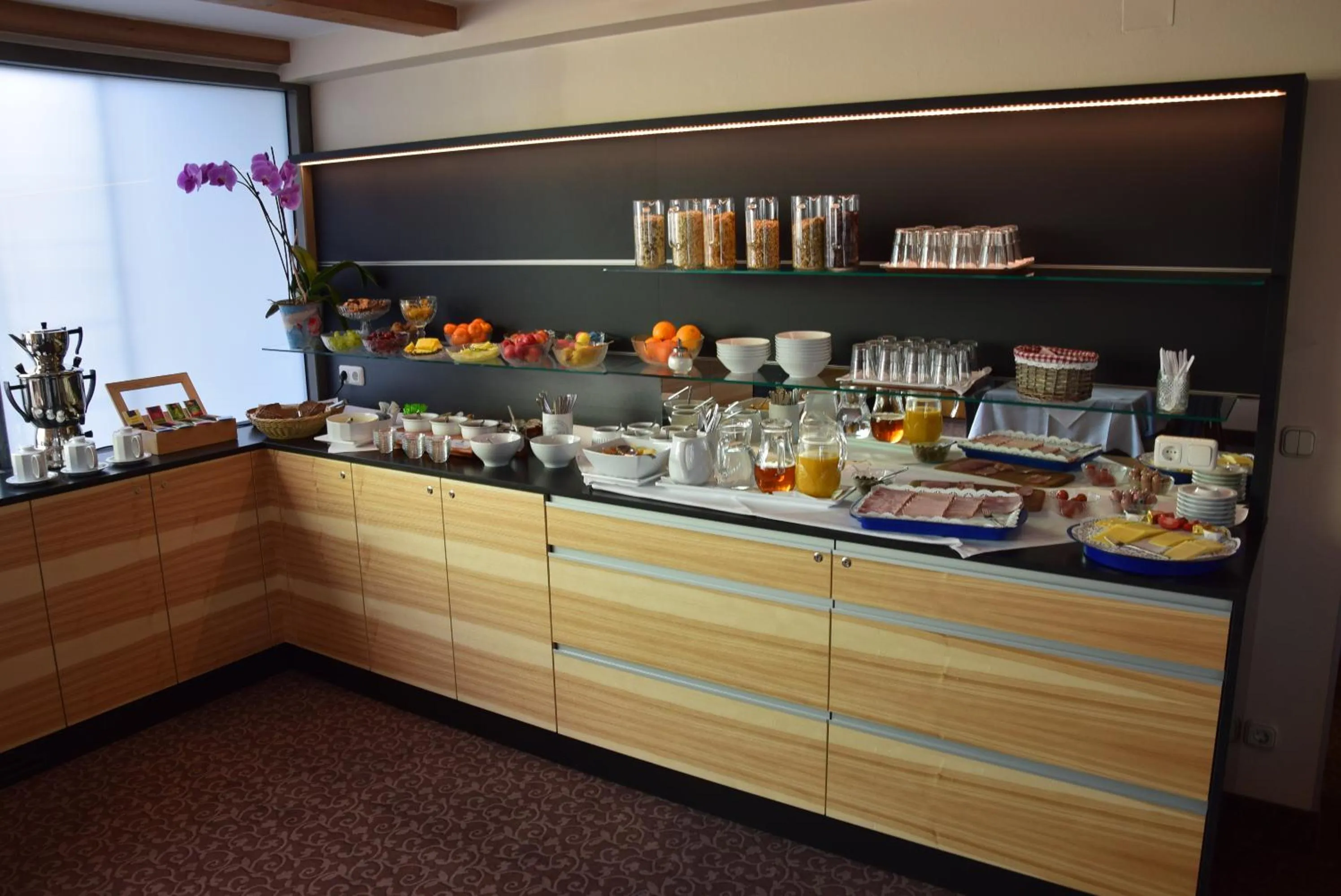 Food and drinks in Hotel Lutter