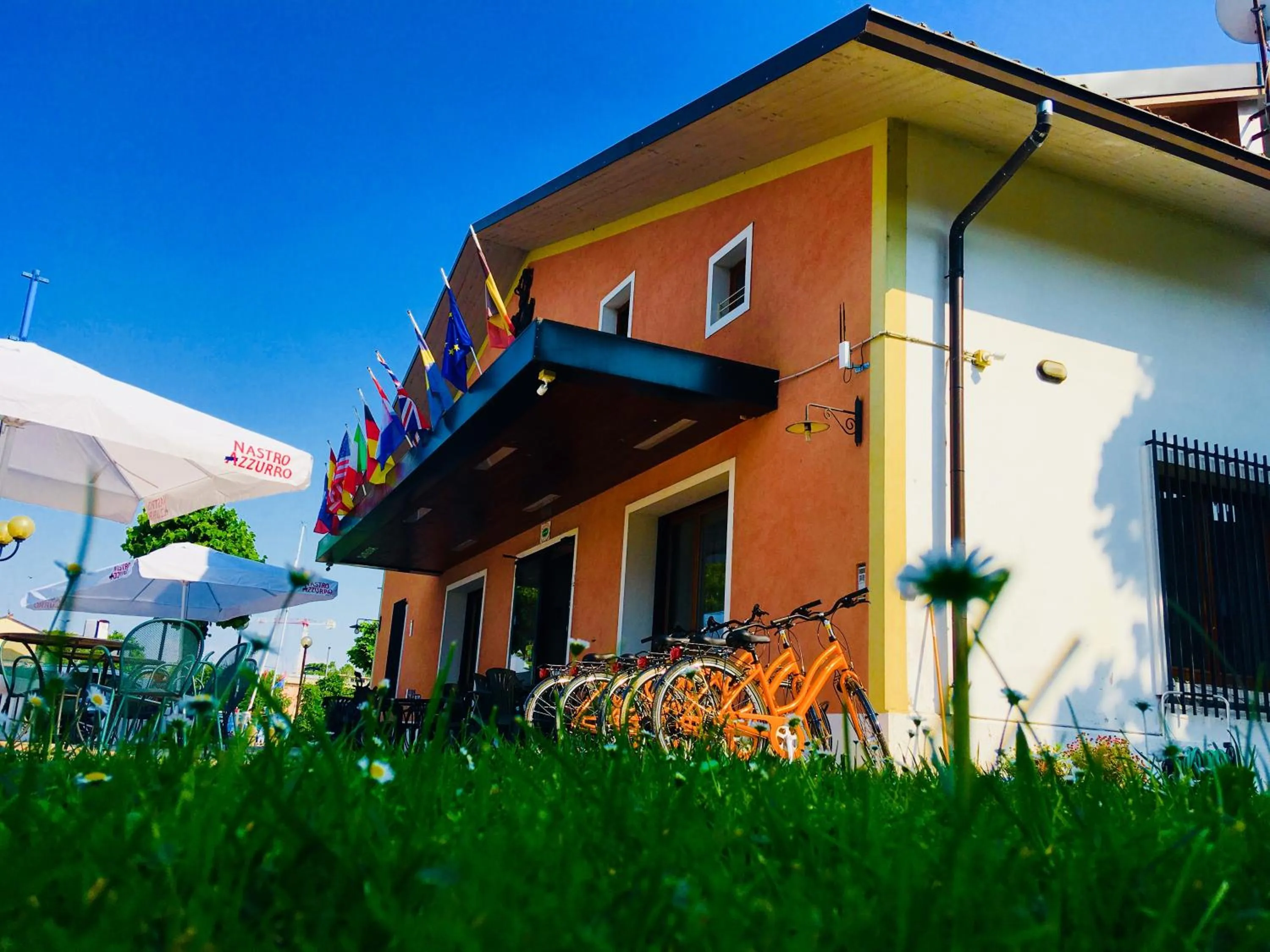 Cycling in Hotel Johnson