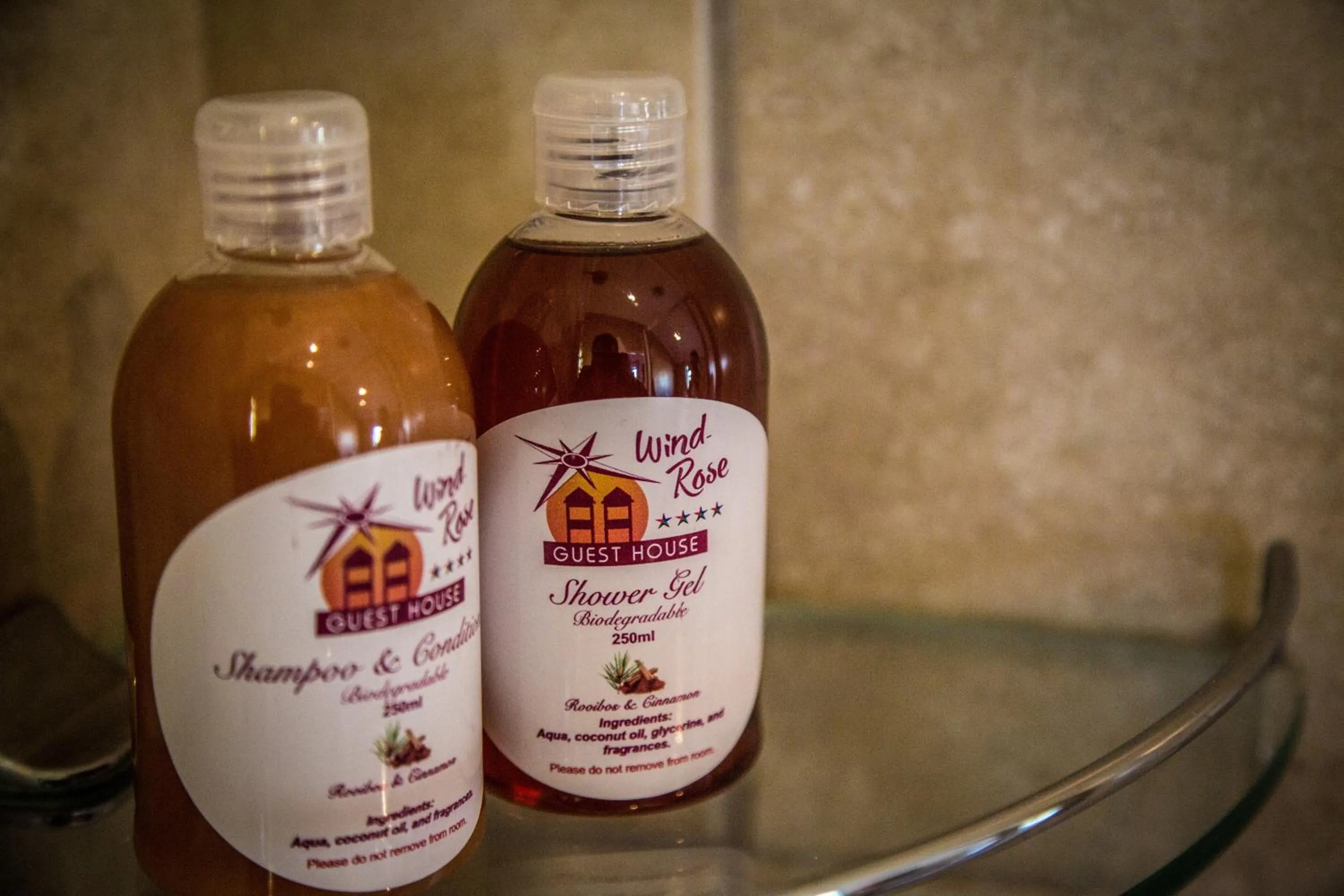 Shower in Wind-Rose Guest House