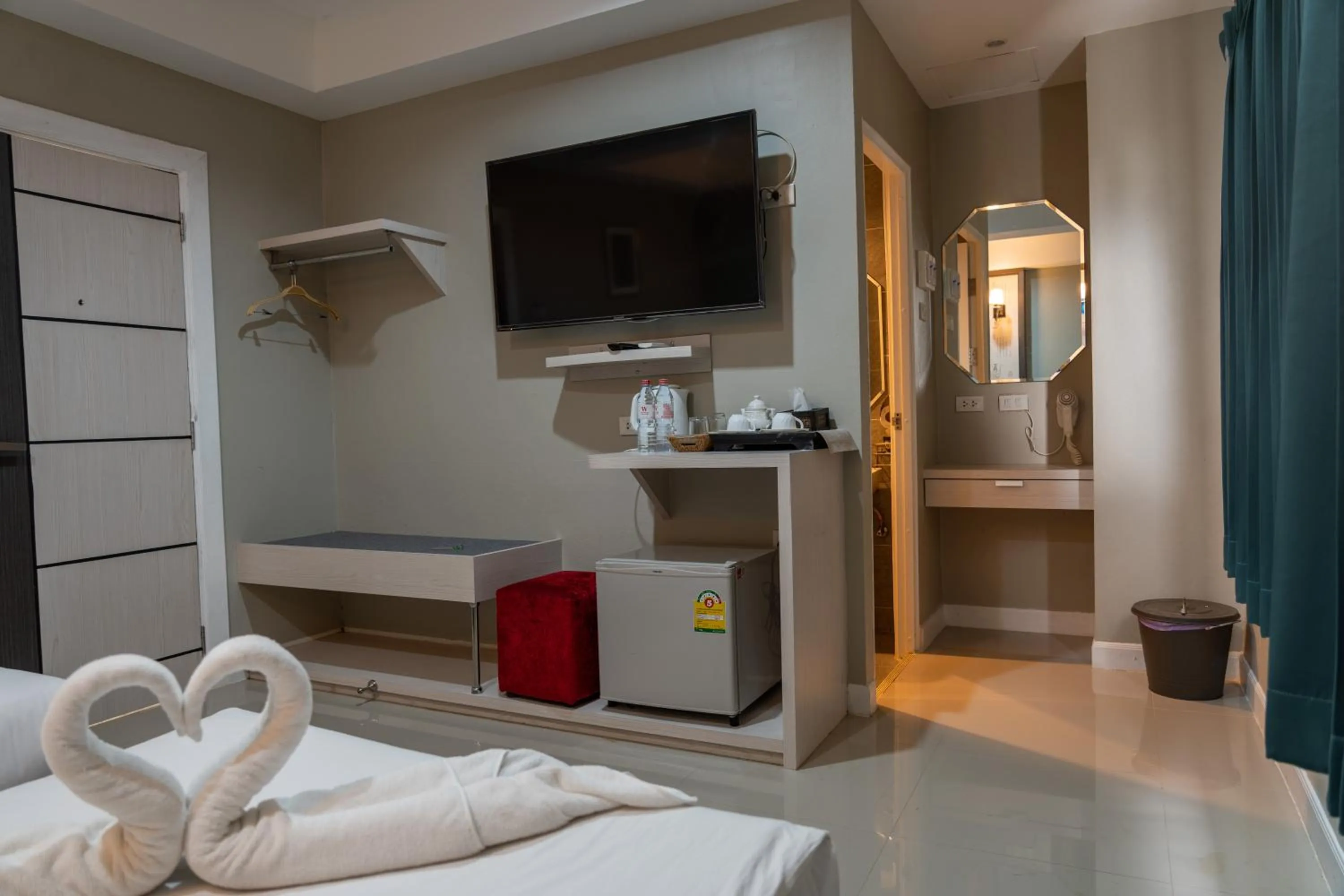 Bathroom, Bed in We World Boutique Haatyai