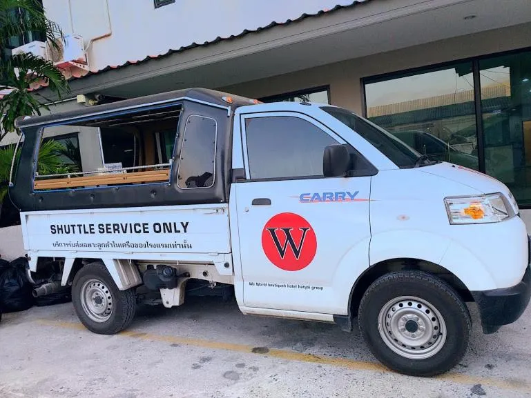 shuttle in We World Boutique Haatyai