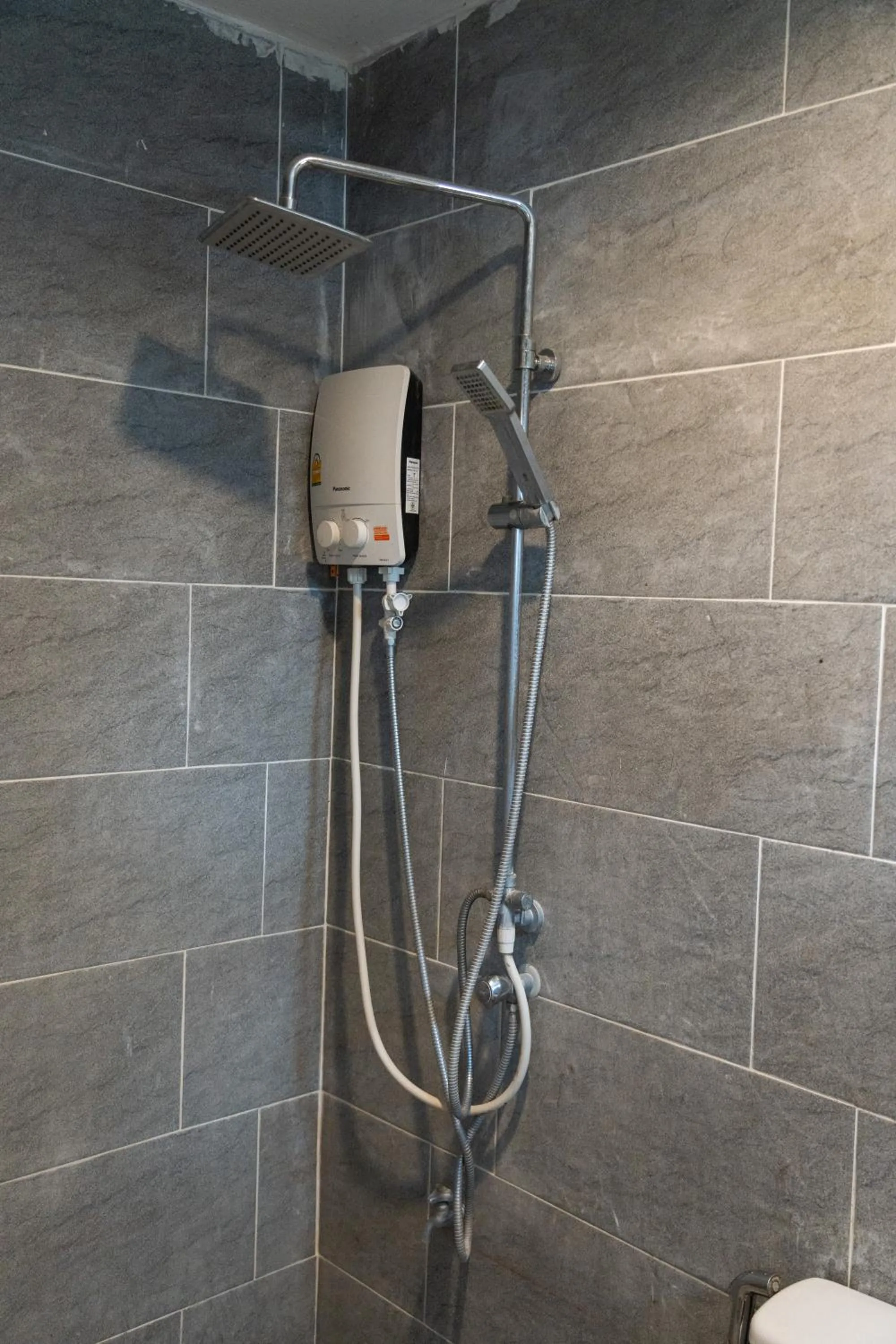 Shower in We World Boutique Haatyai