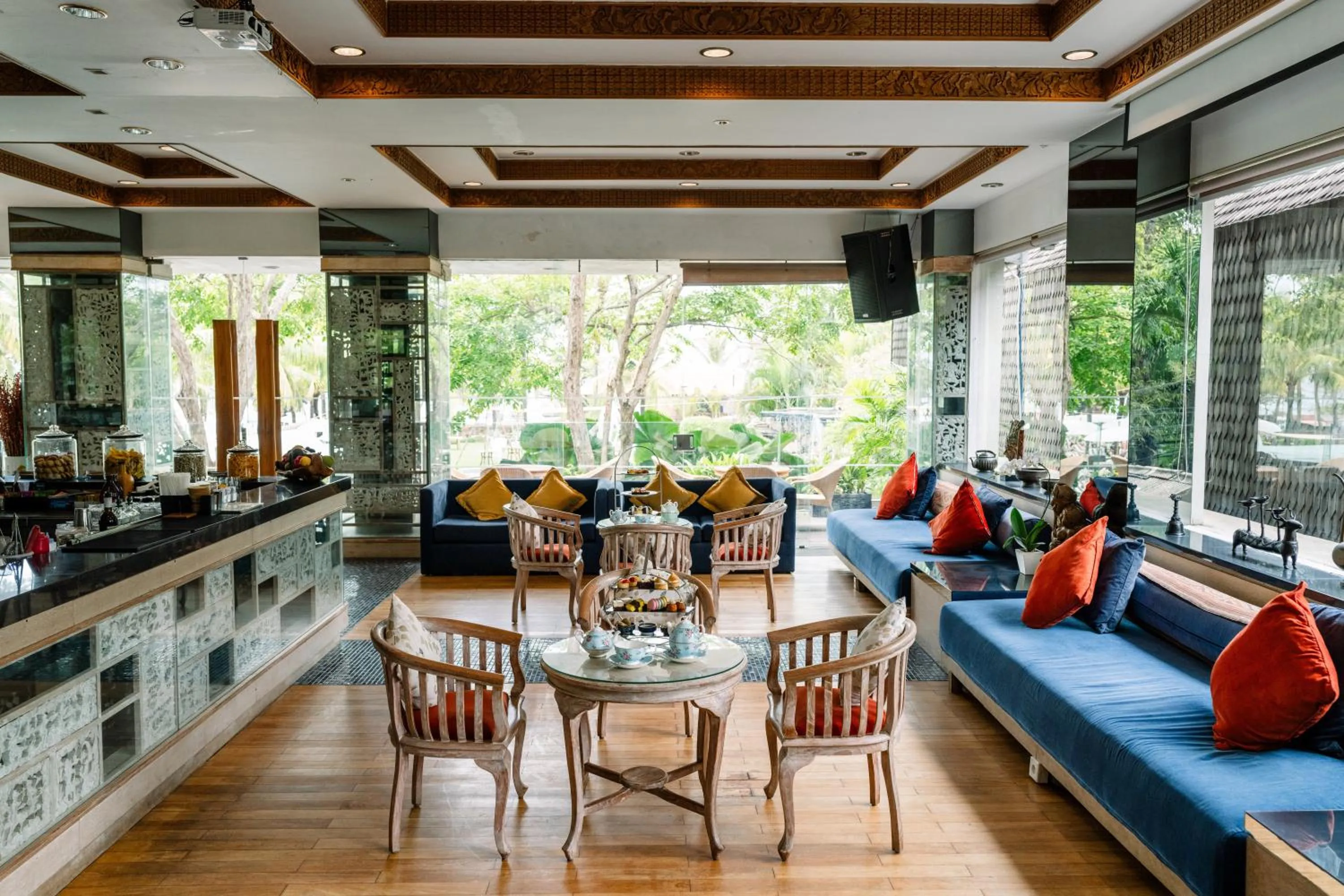 Lounge or bar in Bali Mandira Beach Resort & Spa