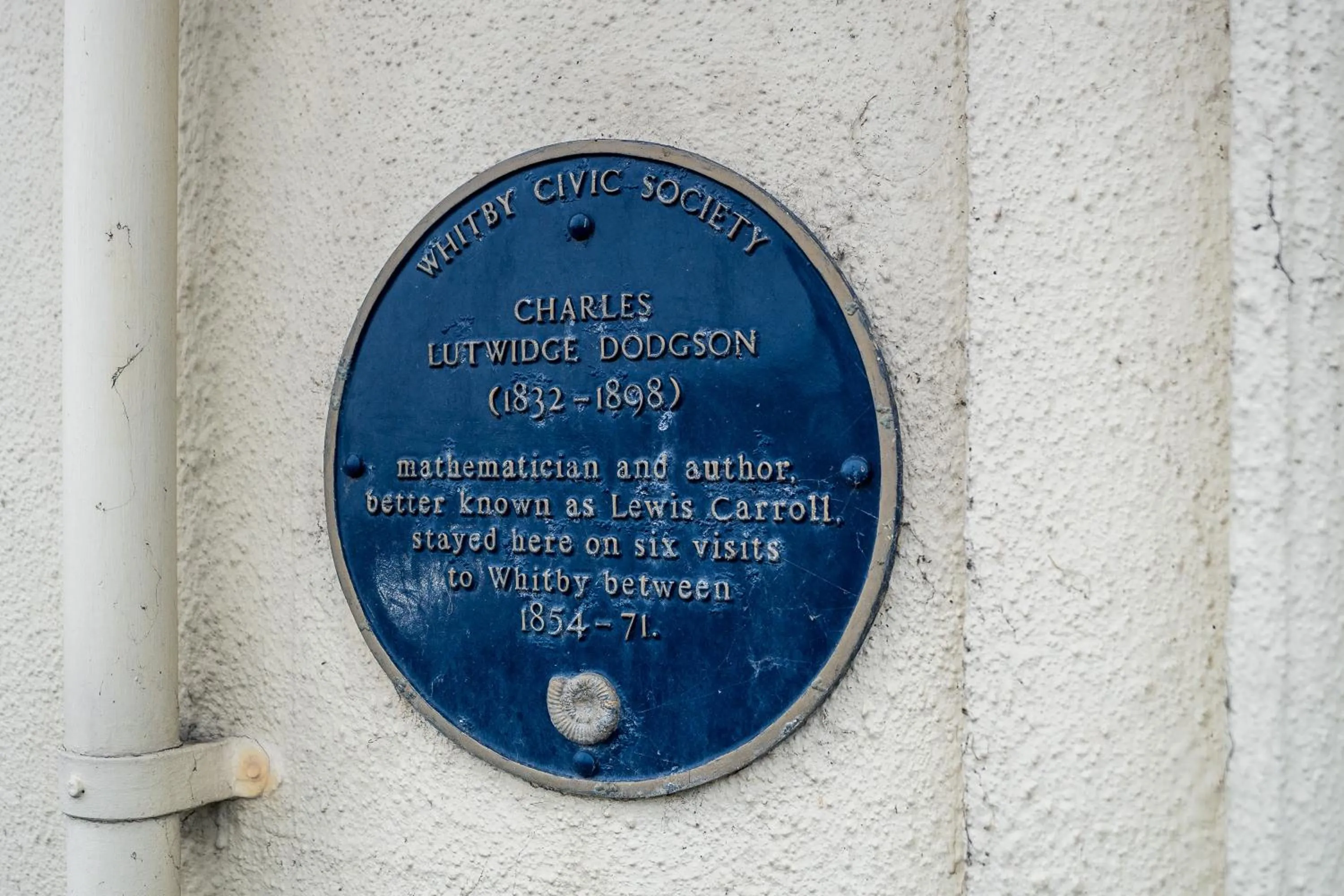 Property building in La Rosa Hotel