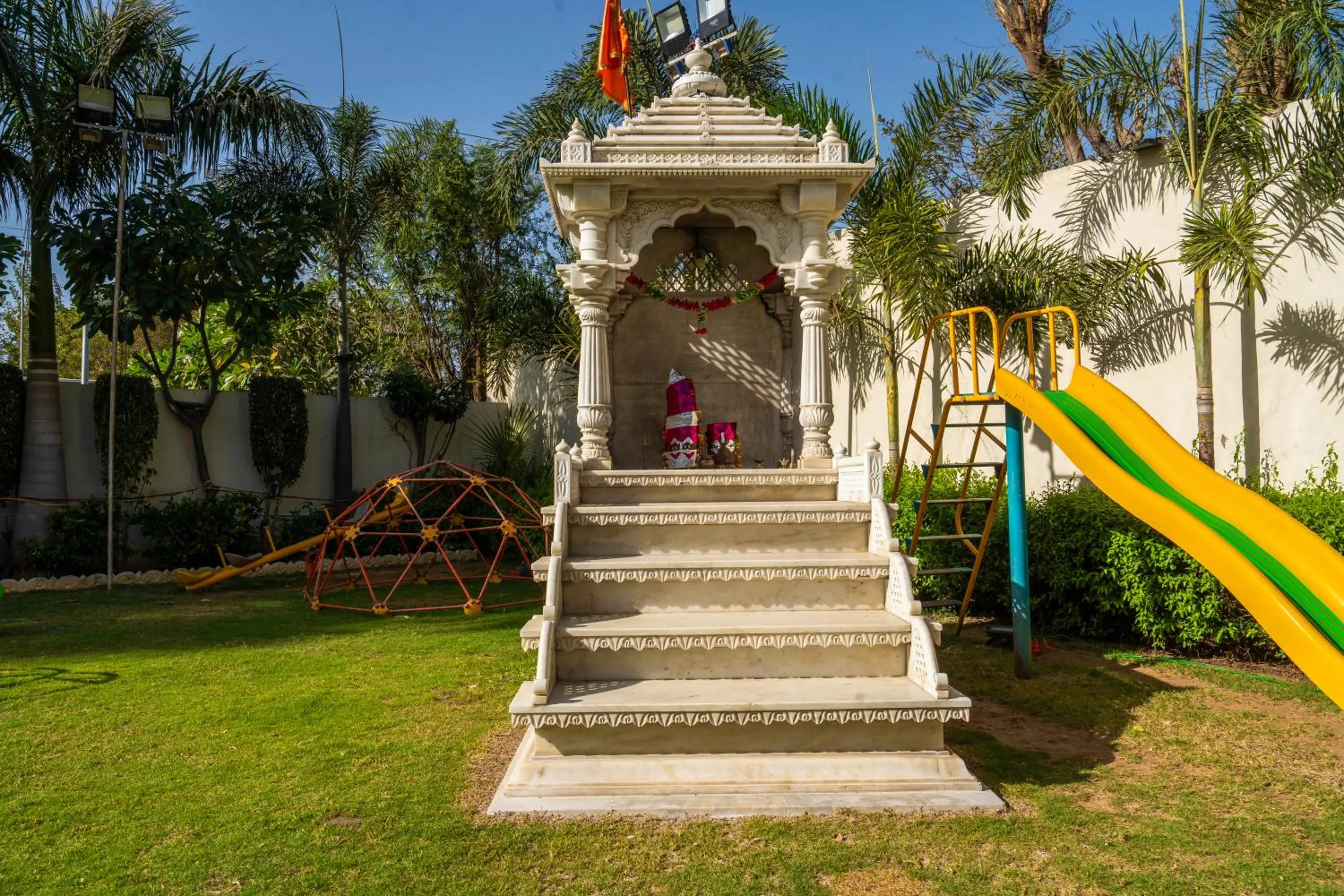 Activities in Hotel Chandrawati Palace