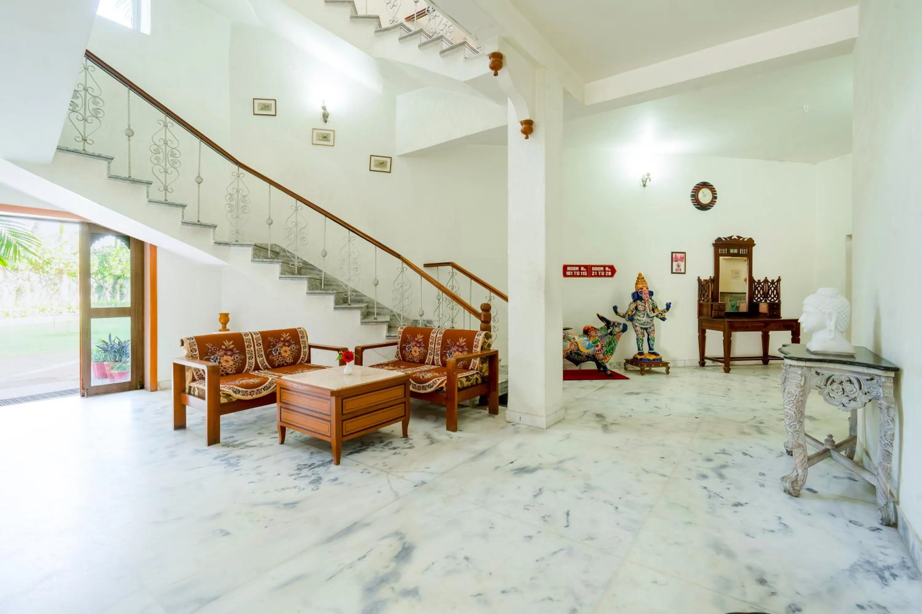 Lobby or reception in Hotel Chandrawati Palace