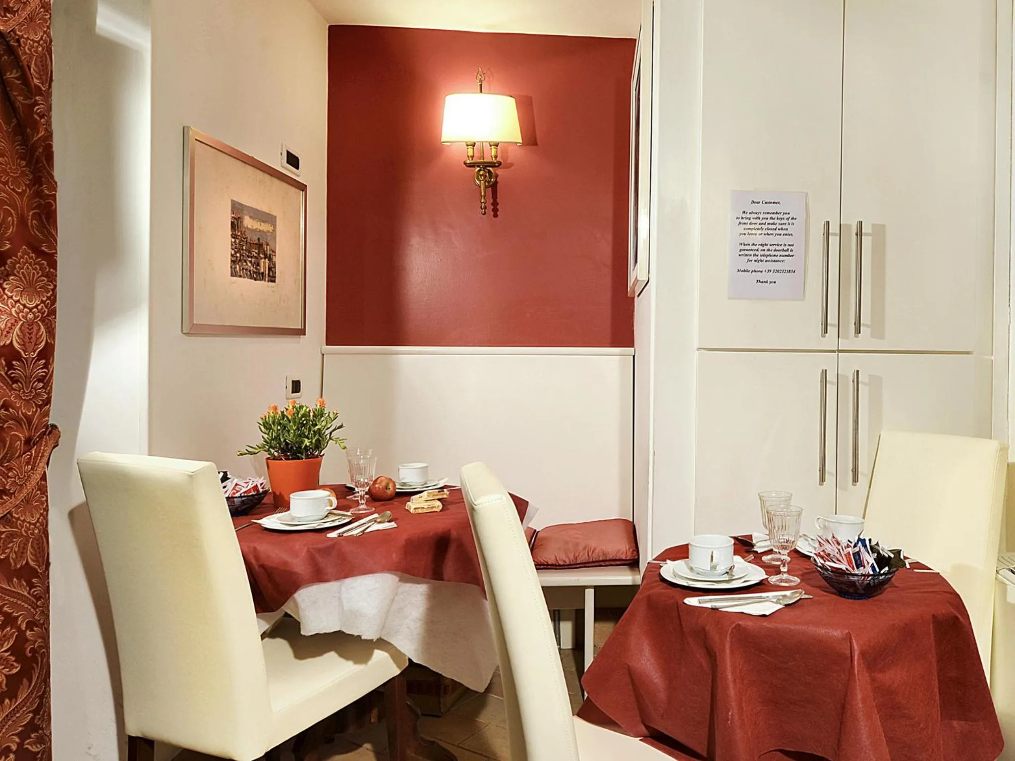 Restaurant/places to eat in Locanda Casa Querini