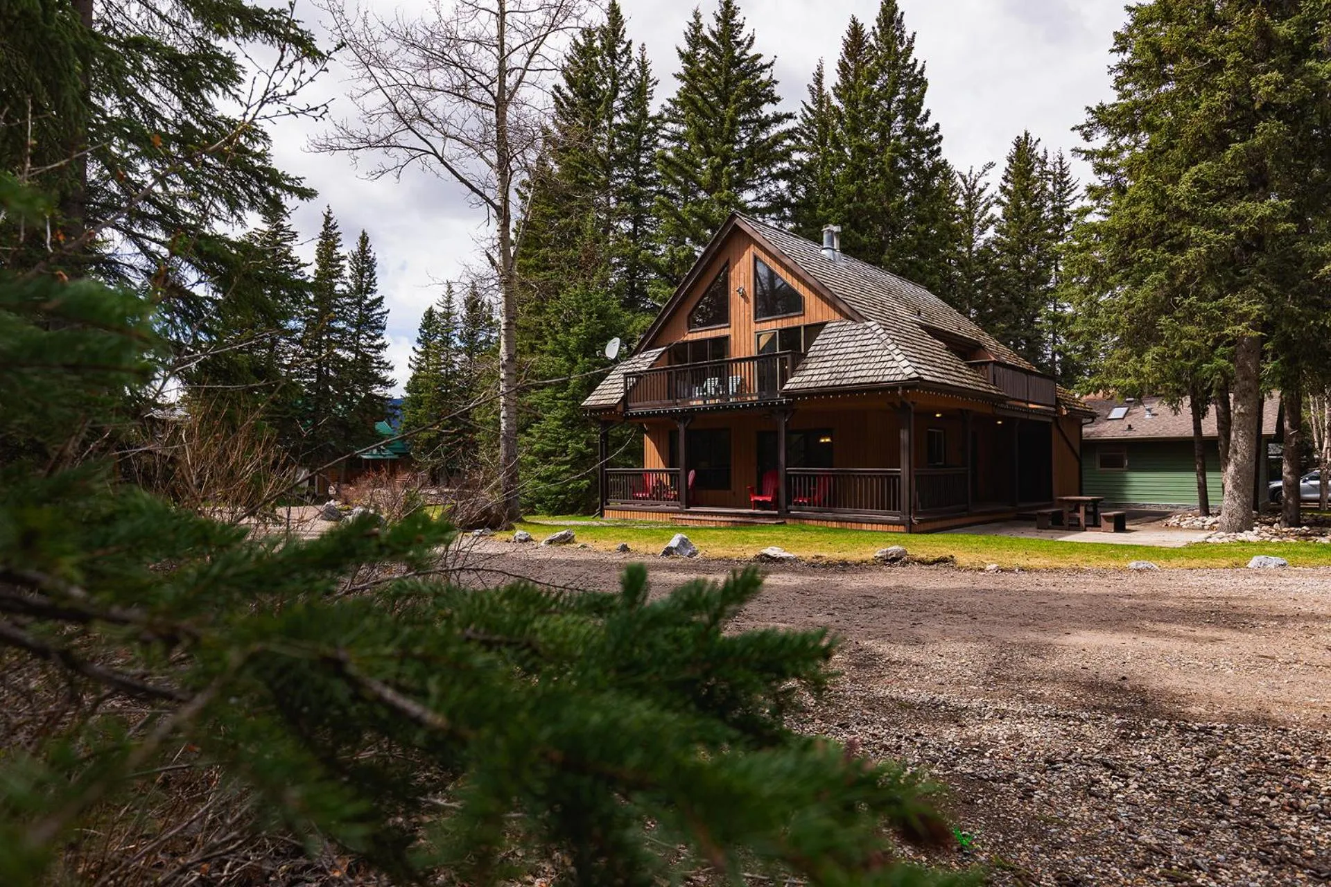 Property building in Overlander Mountain Lodge