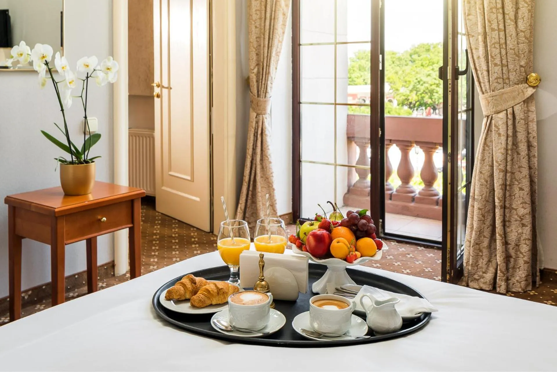 Breakfast in Mozart Hotel