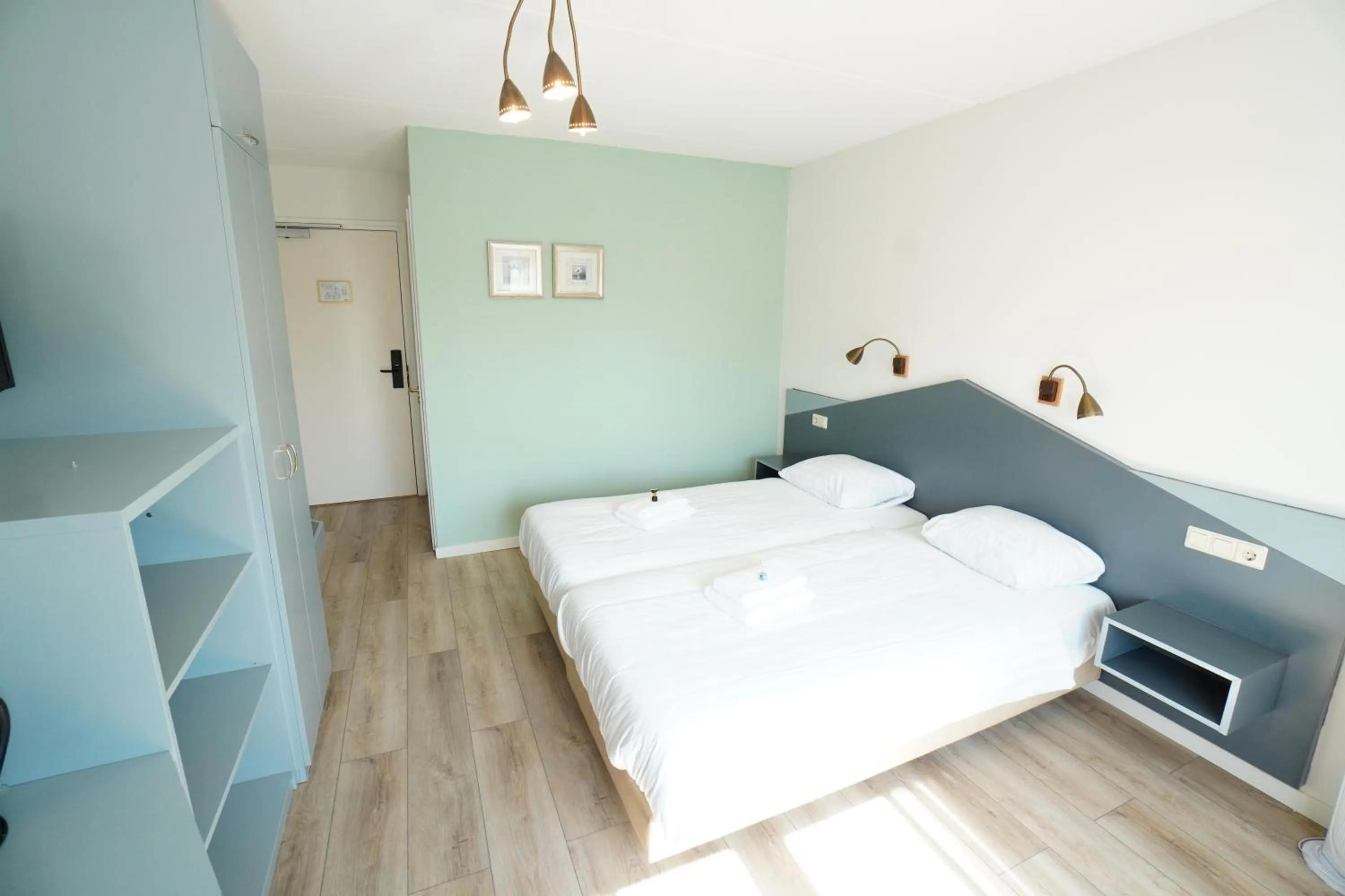 Photo of the whole room, Bed in Hotel Den Burg