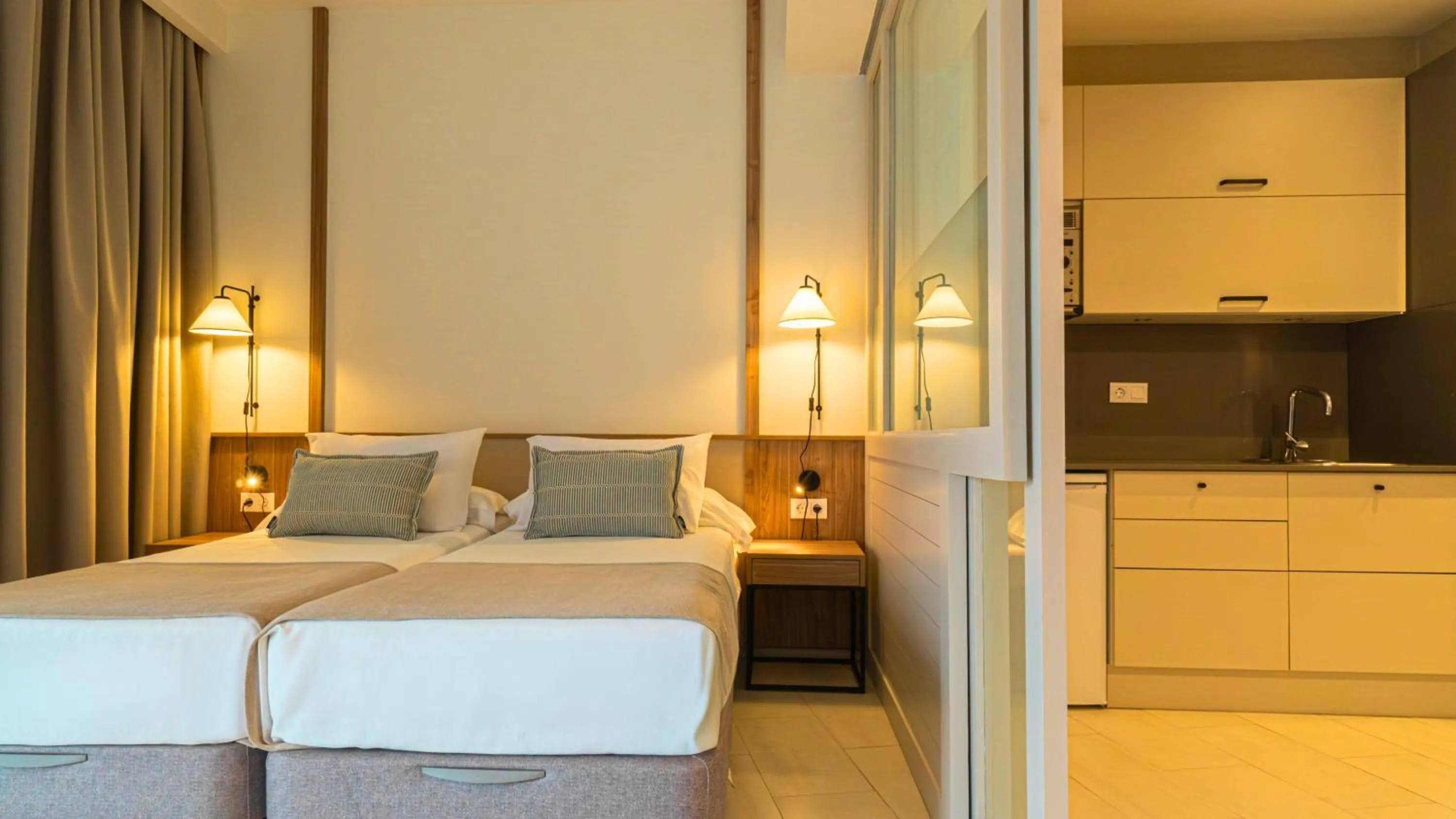 Bedroom, Bed in Ohtels Les Oliveres