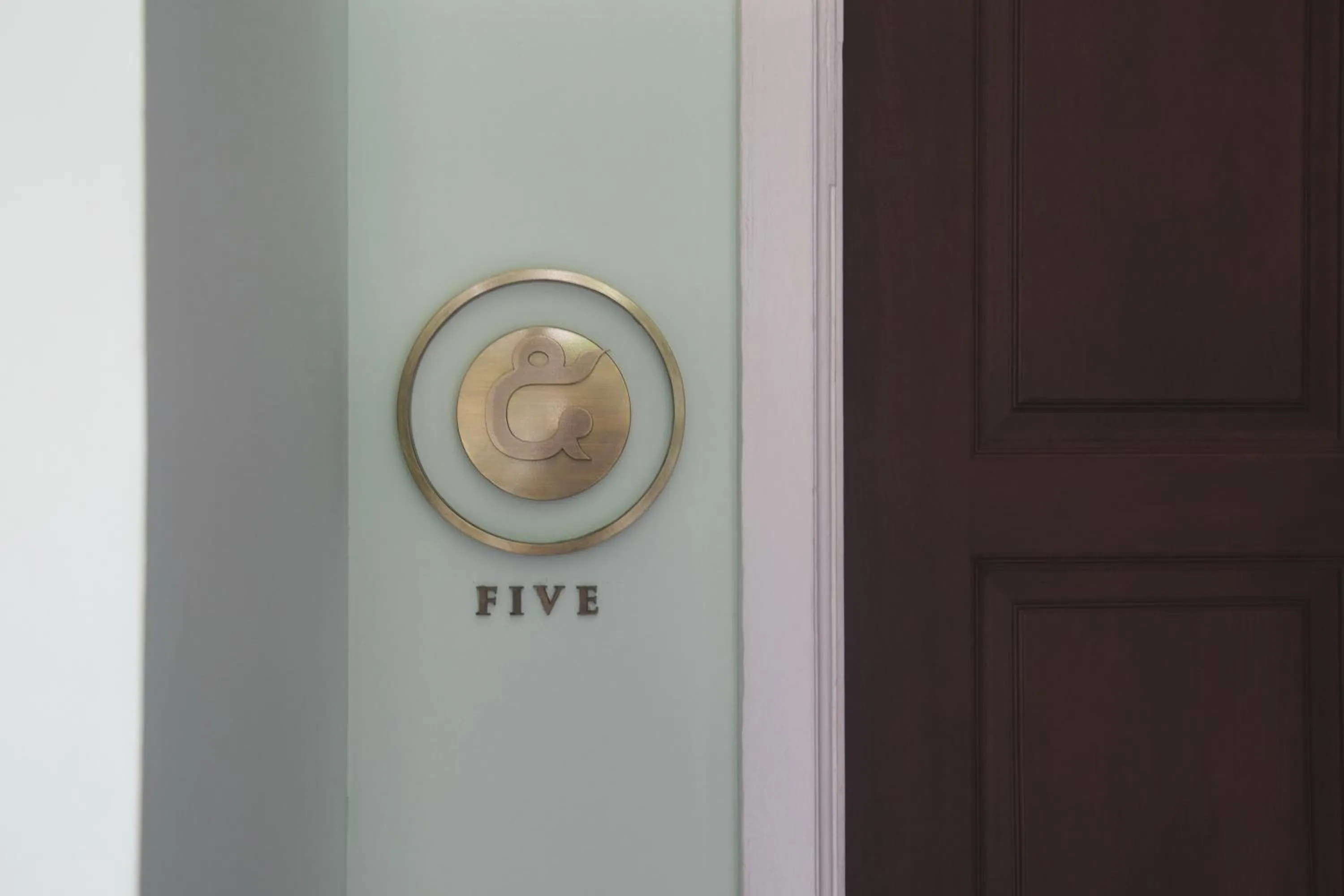 Decorative detail in Baan 2459 Heritage House