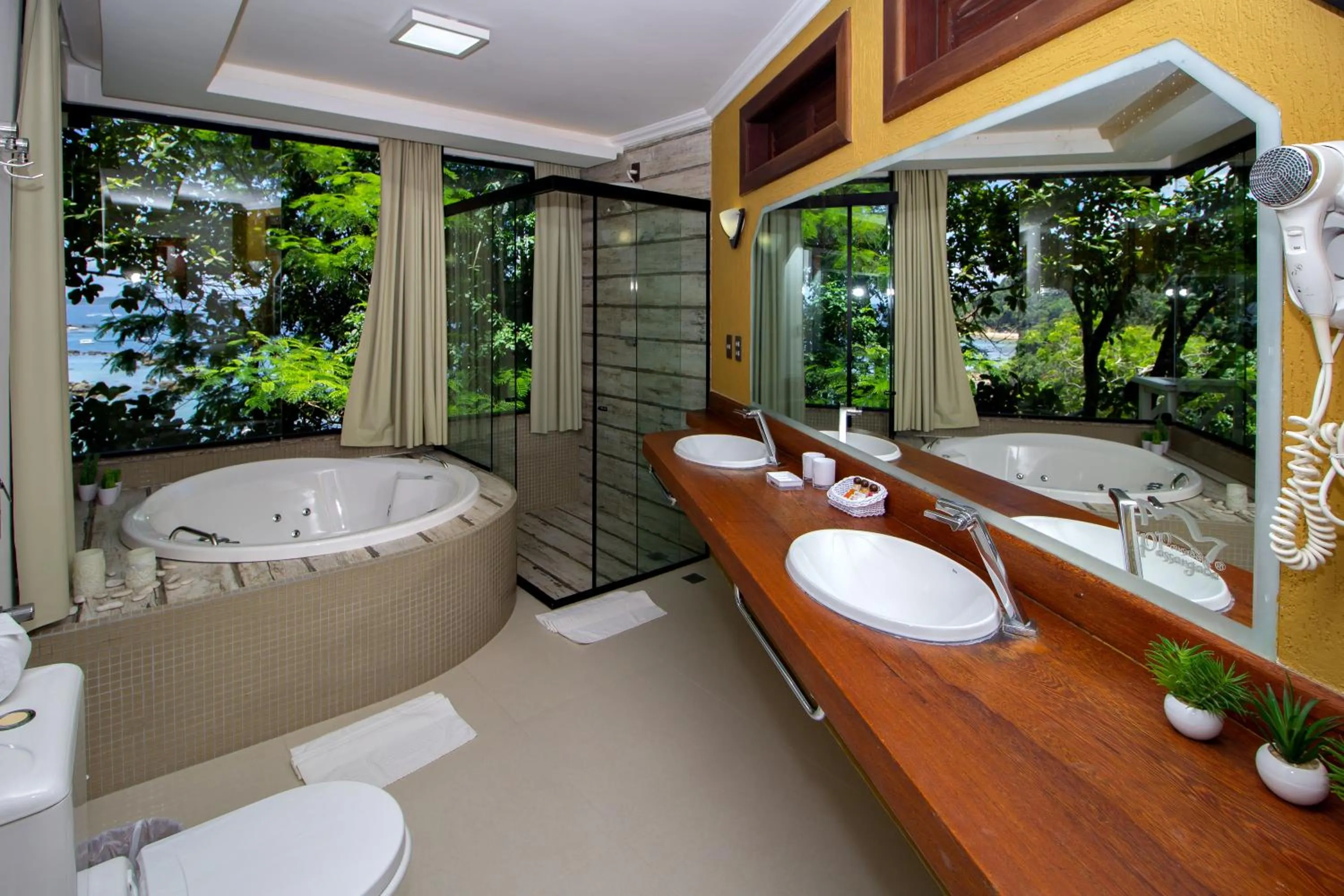 Hot Tub in Passárgada Pousada