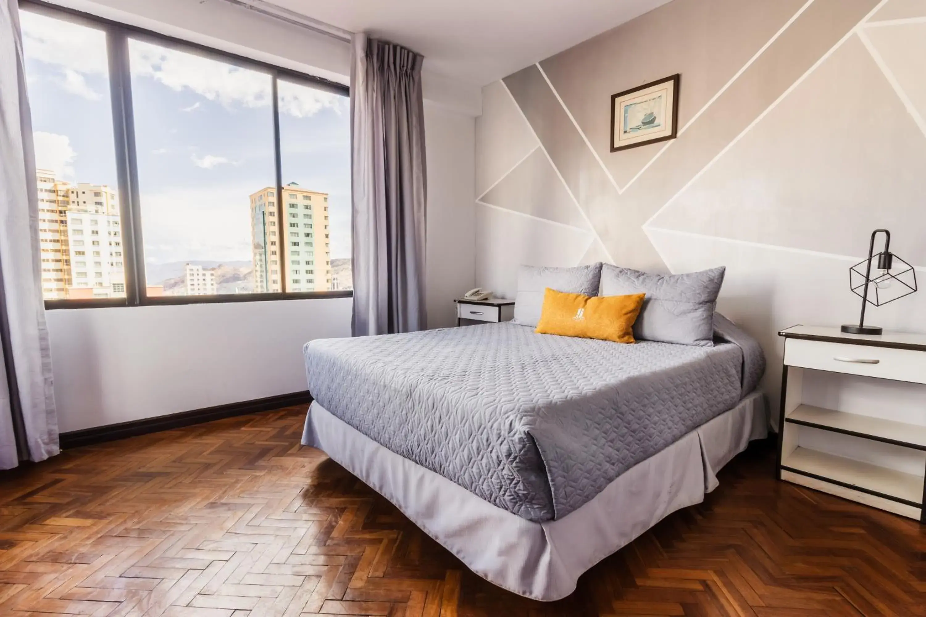 Double Room in Elegance Hotel Double Room in Elegance Hotel