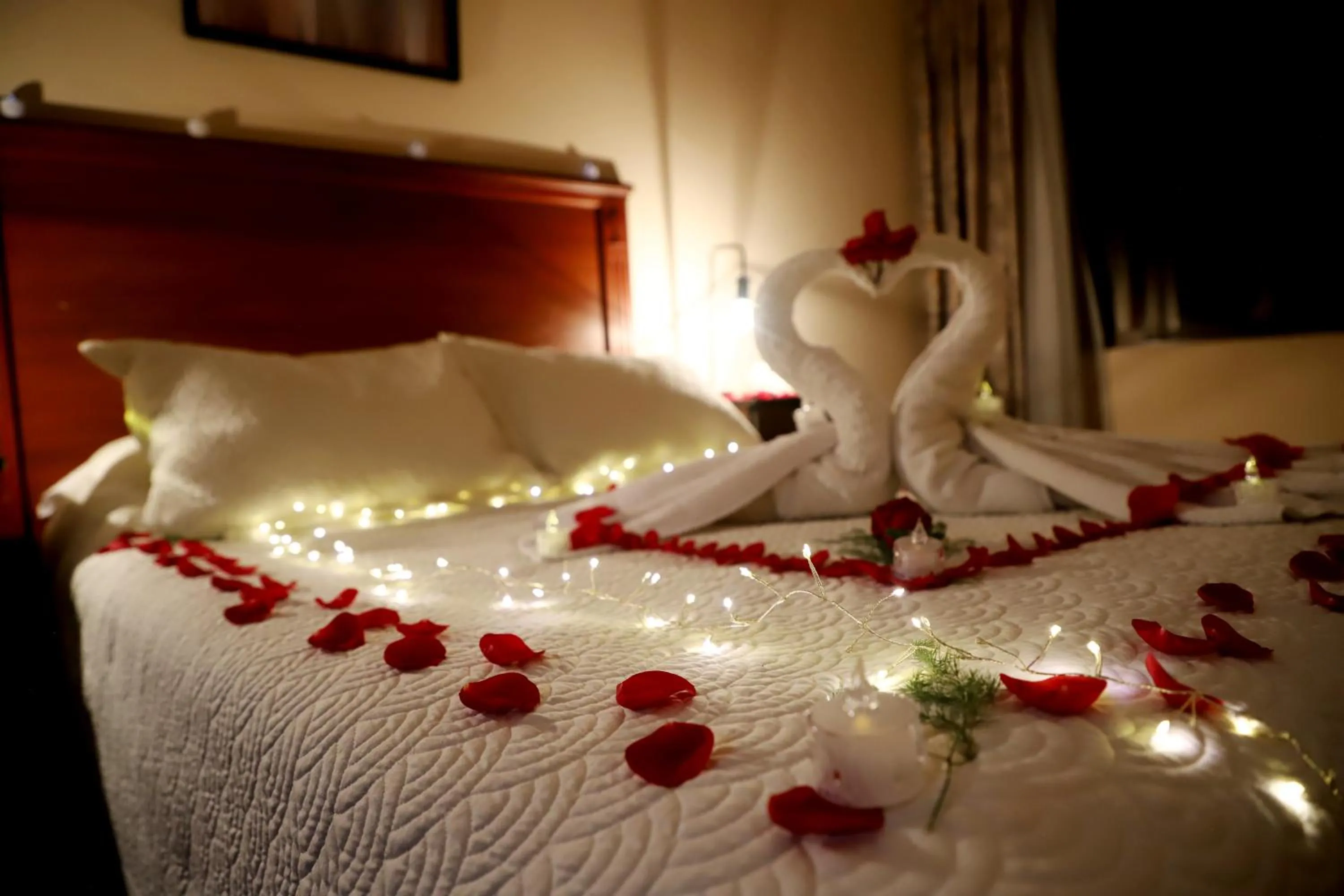 Decorative detail, Bed in Elegance Hotel