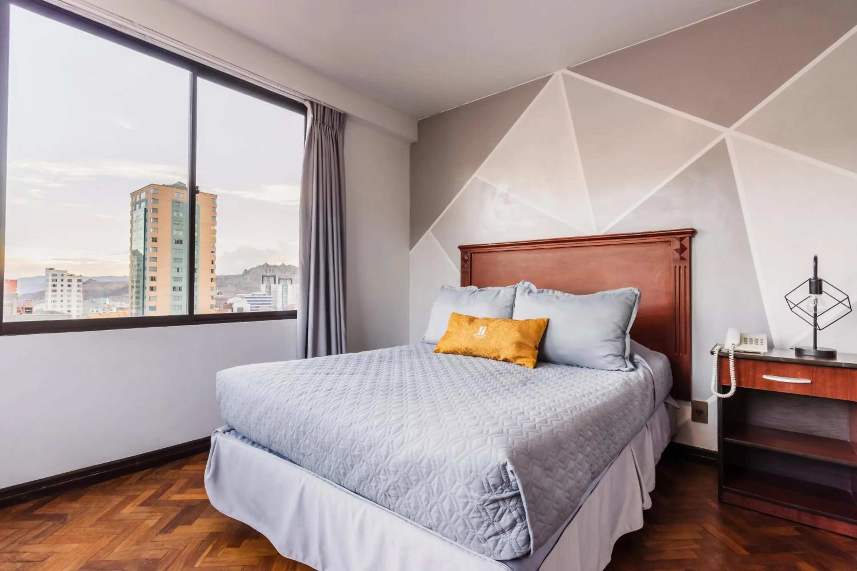 Bedroom, Bed in Elegance Hotel