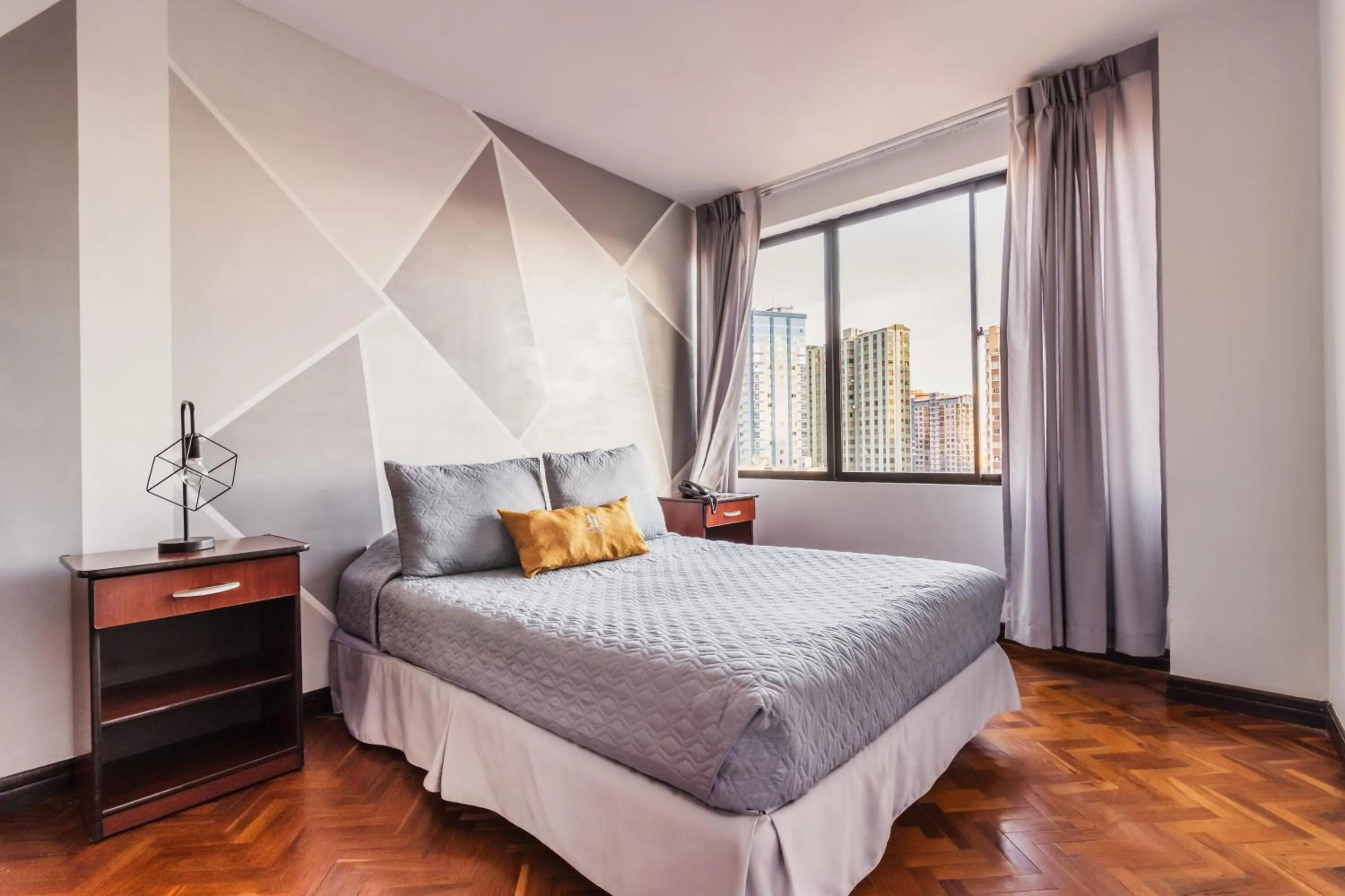 Bedroom, Bed in Elegance Hotel