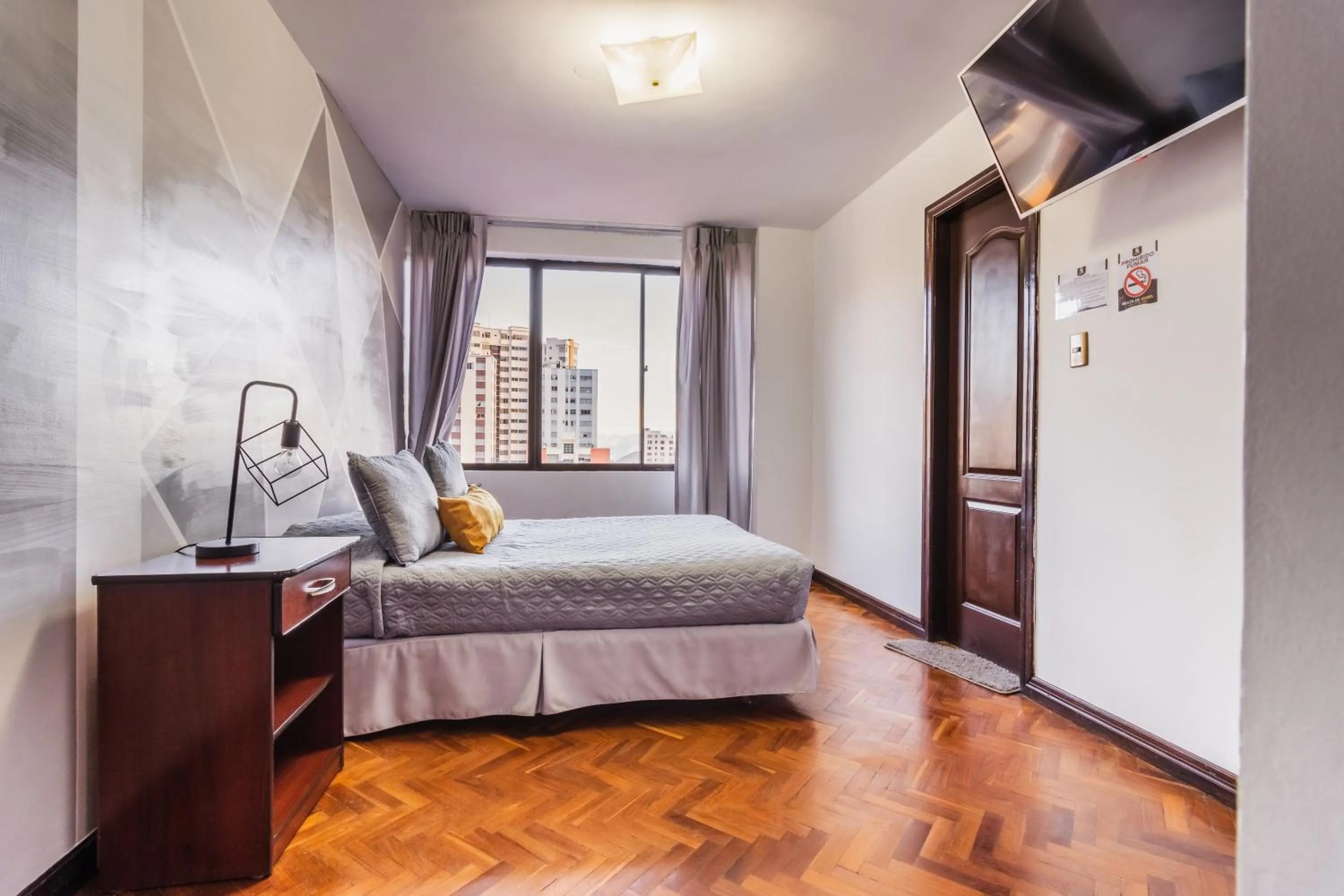 Bedroom, Bed in Elegance Hotel