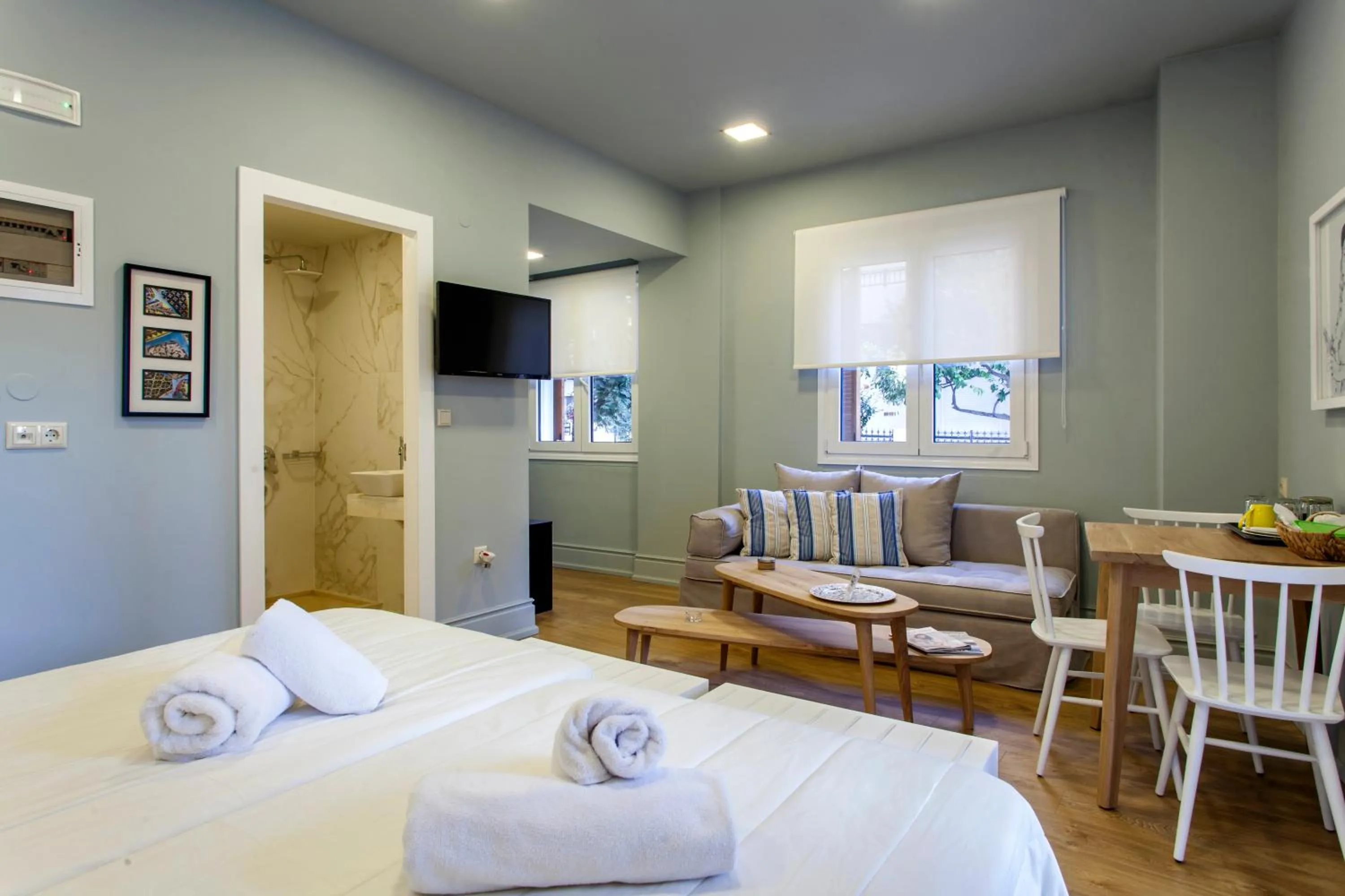 Bed in Candia Studios & Rooms