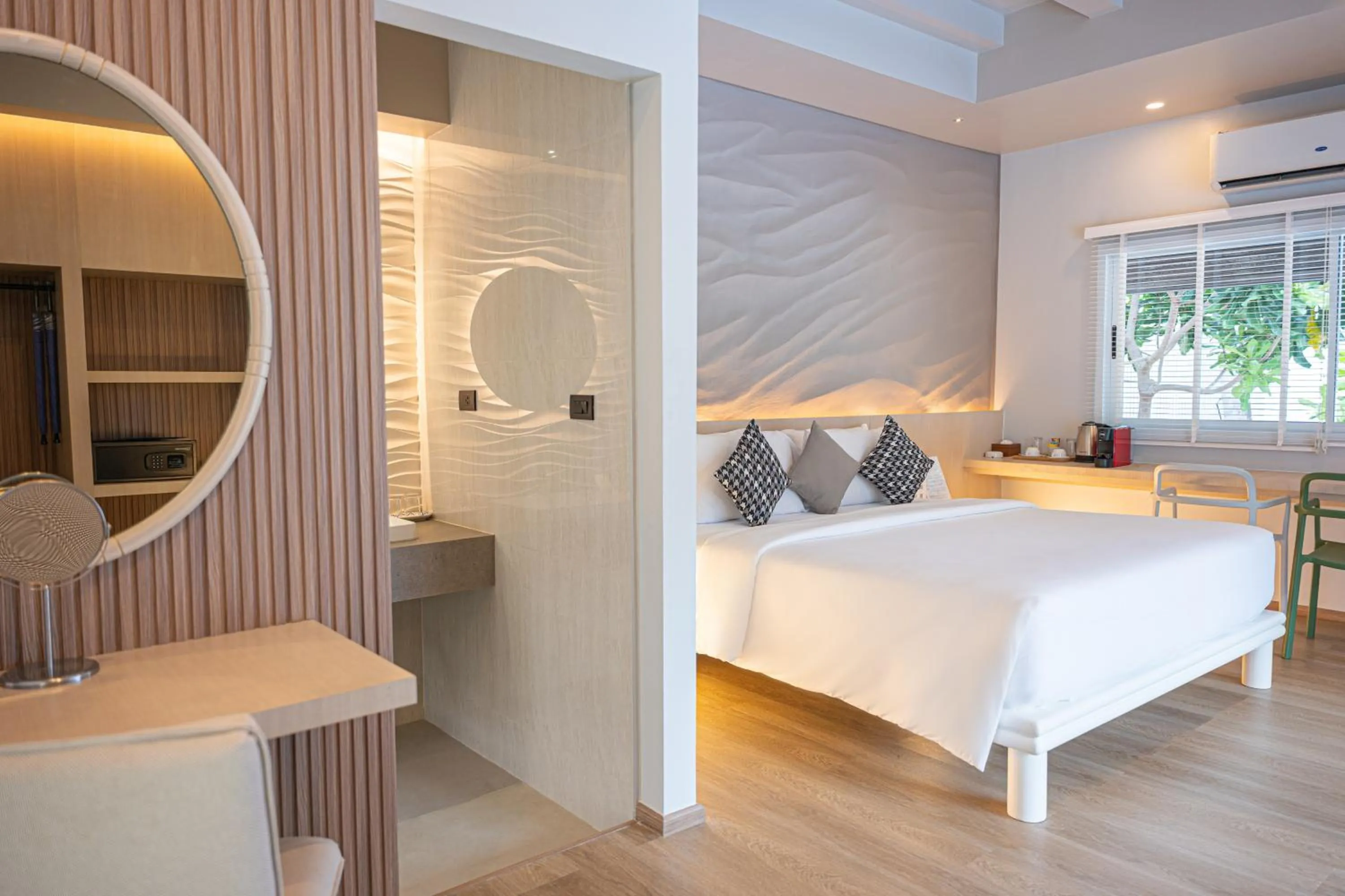 Bed in Samui Natien Resort