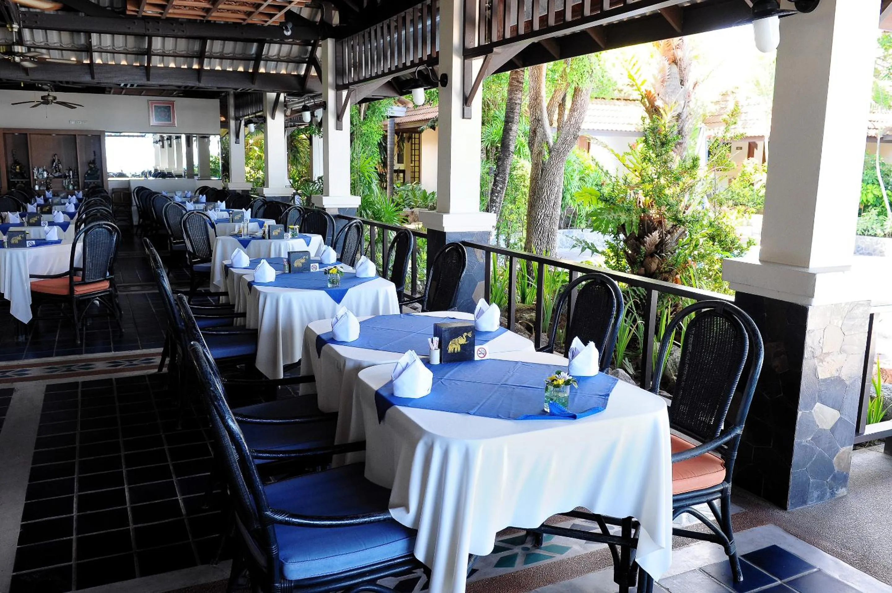 Restaurant/places to eat in Samui Natien Resort