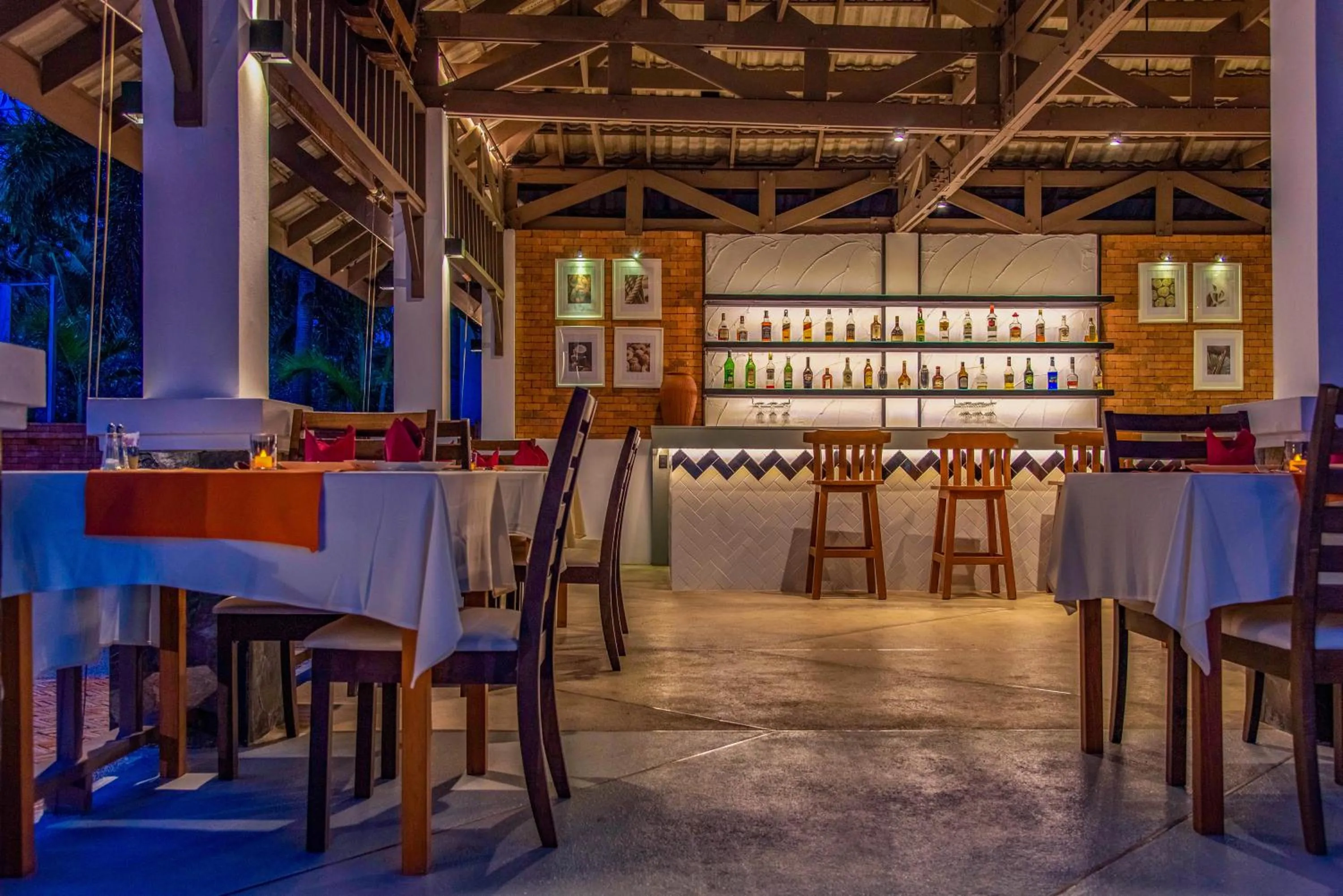 Restaurant/places to eat in Samui Natien Resort