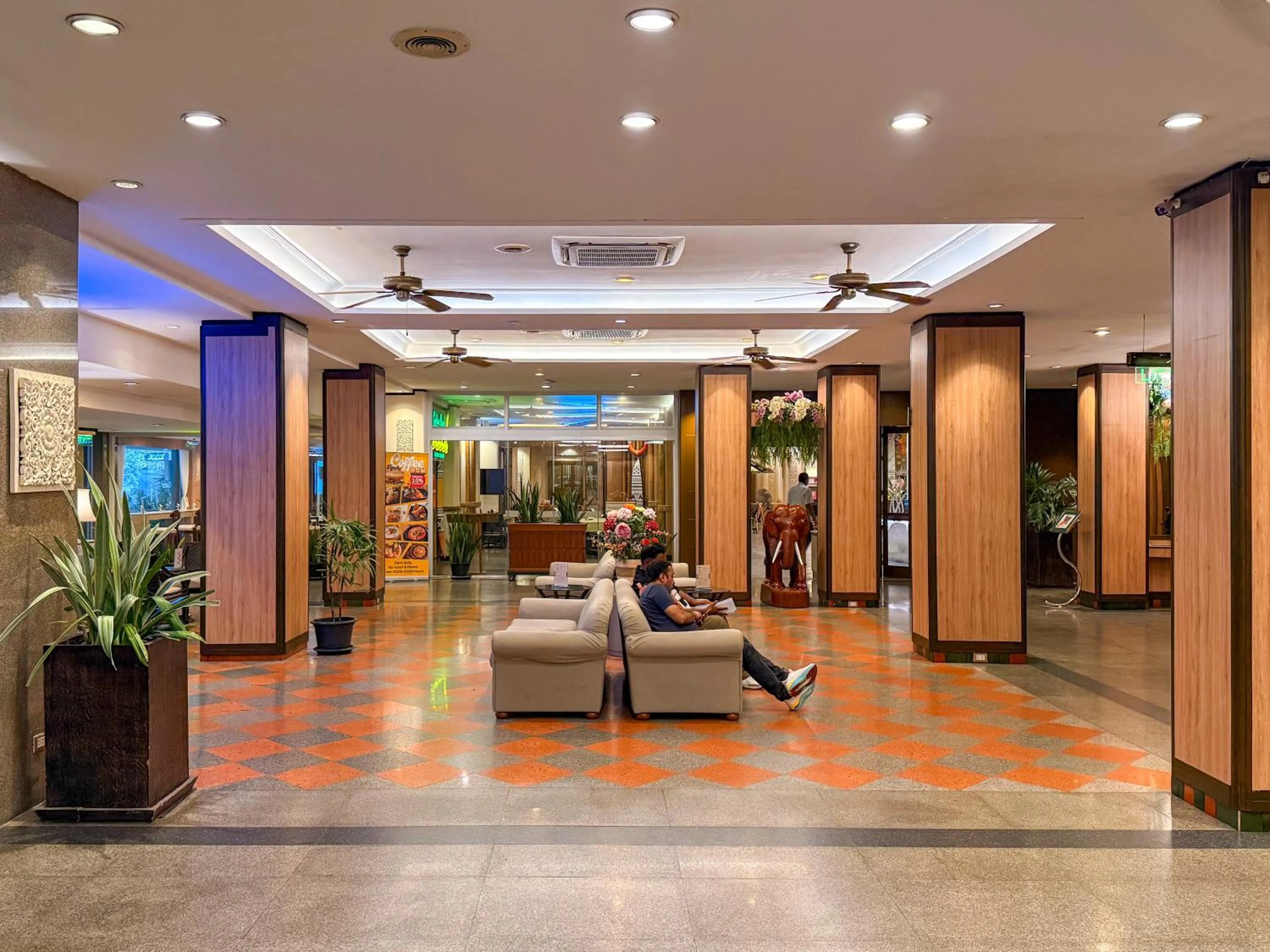 Golden Beach Hotel Pattaya