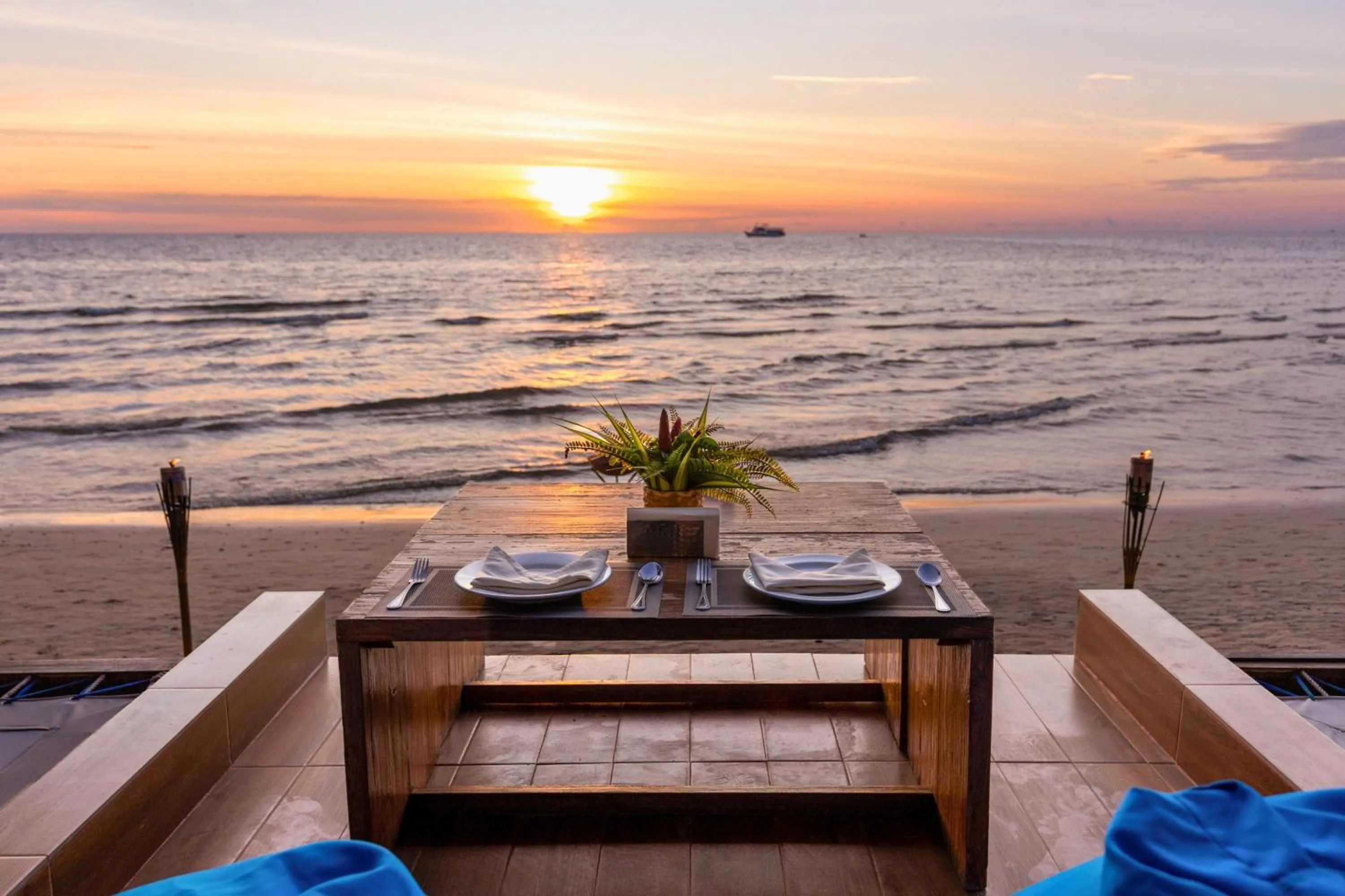 Restaurant/places to eat in Kacha Resort & Spa, Koh Chang