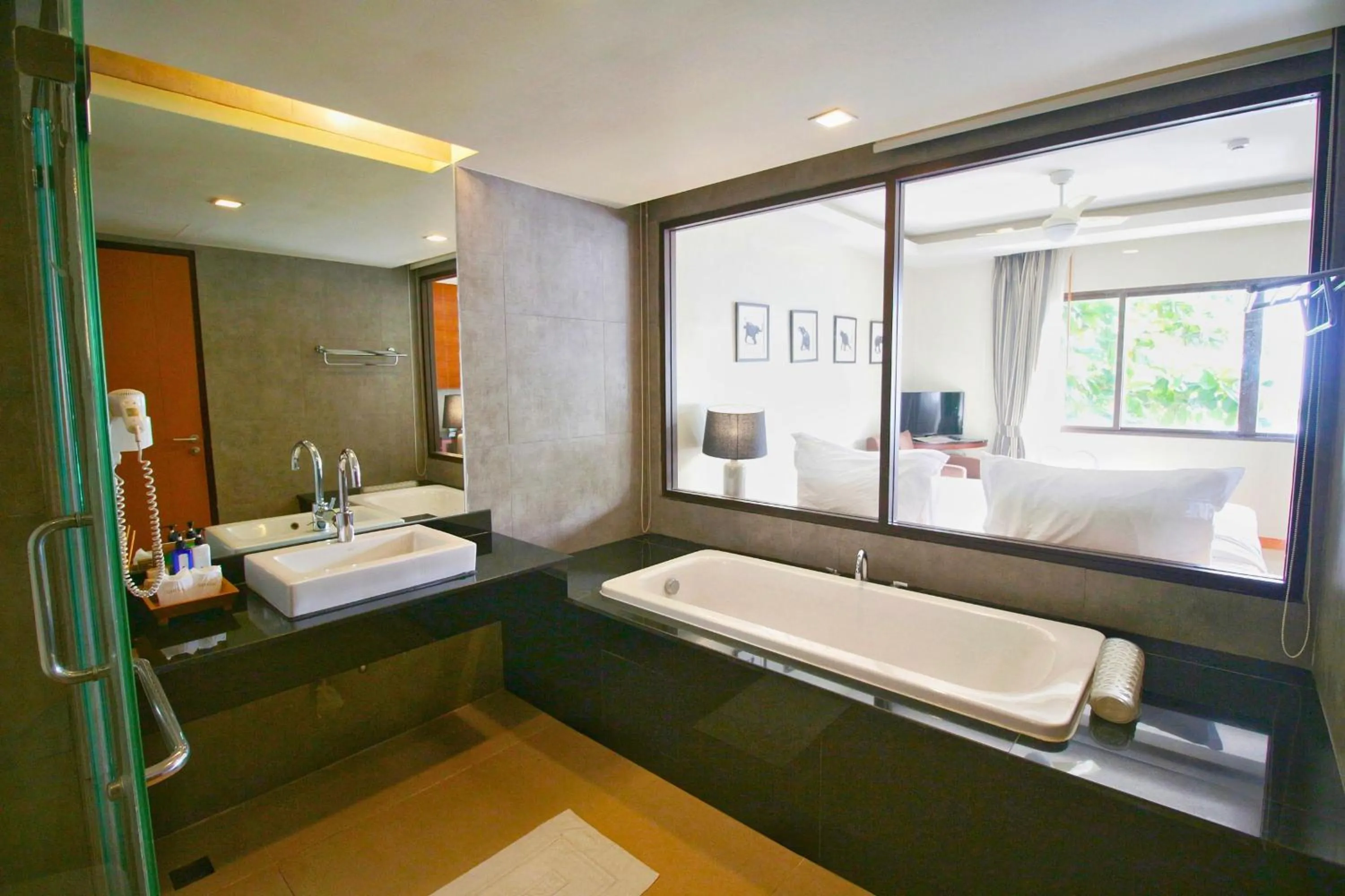 Bathroom, Bed in Kacha Resort & Spa, Koh Chang