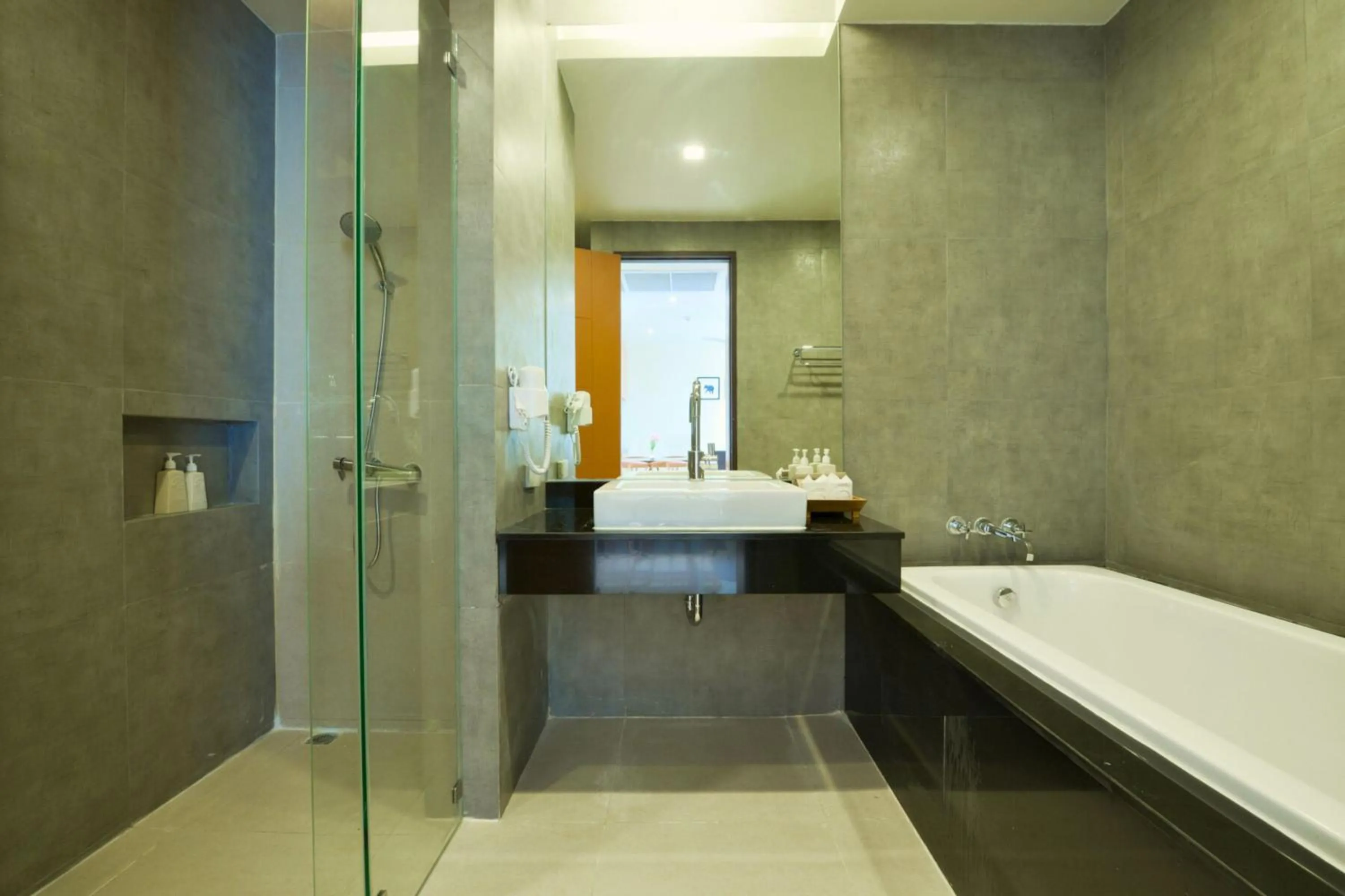 Shower in Kacha Resort & Spa, Koh Chang