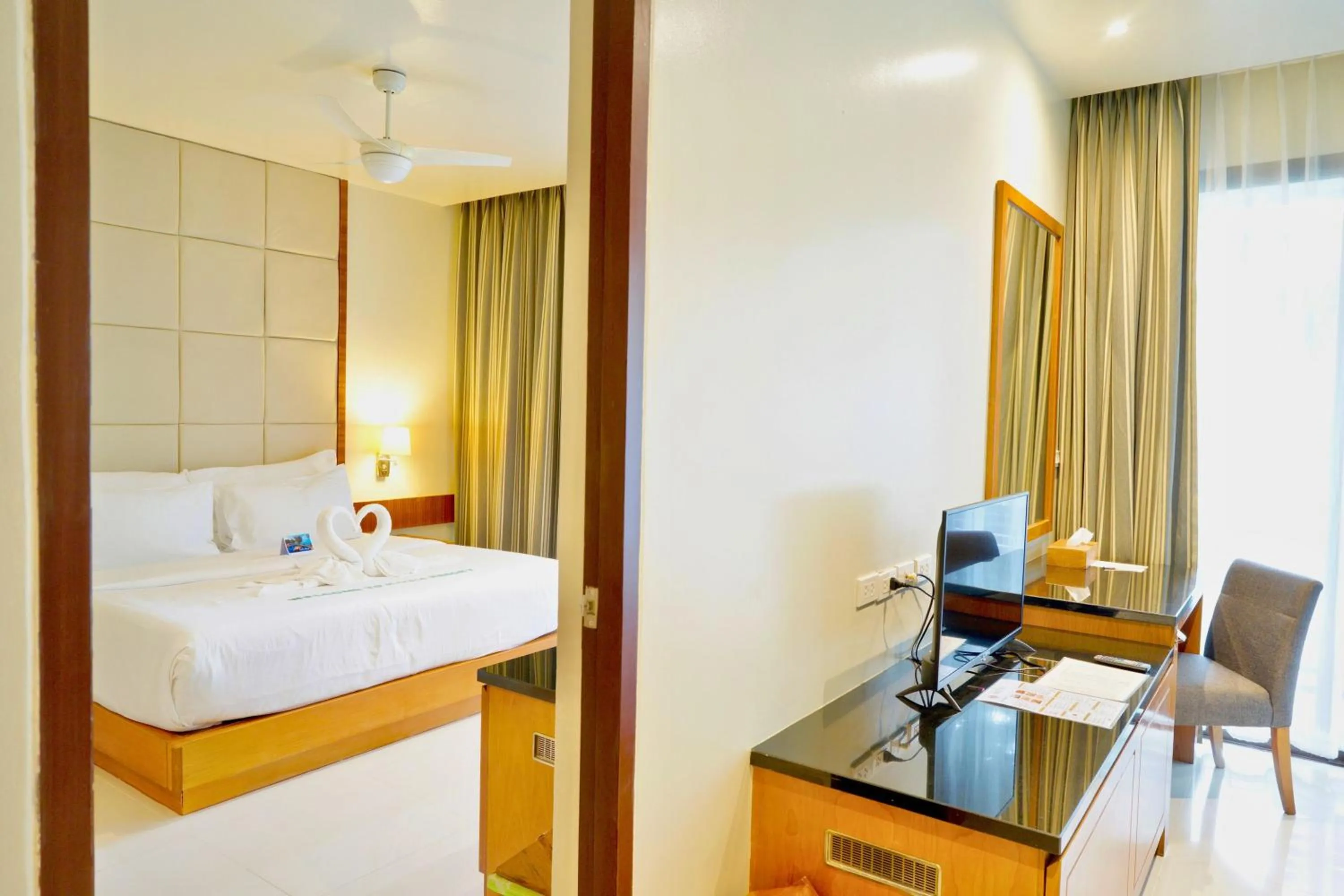 Bed in Kacha Resort & Spa, Koh Chang