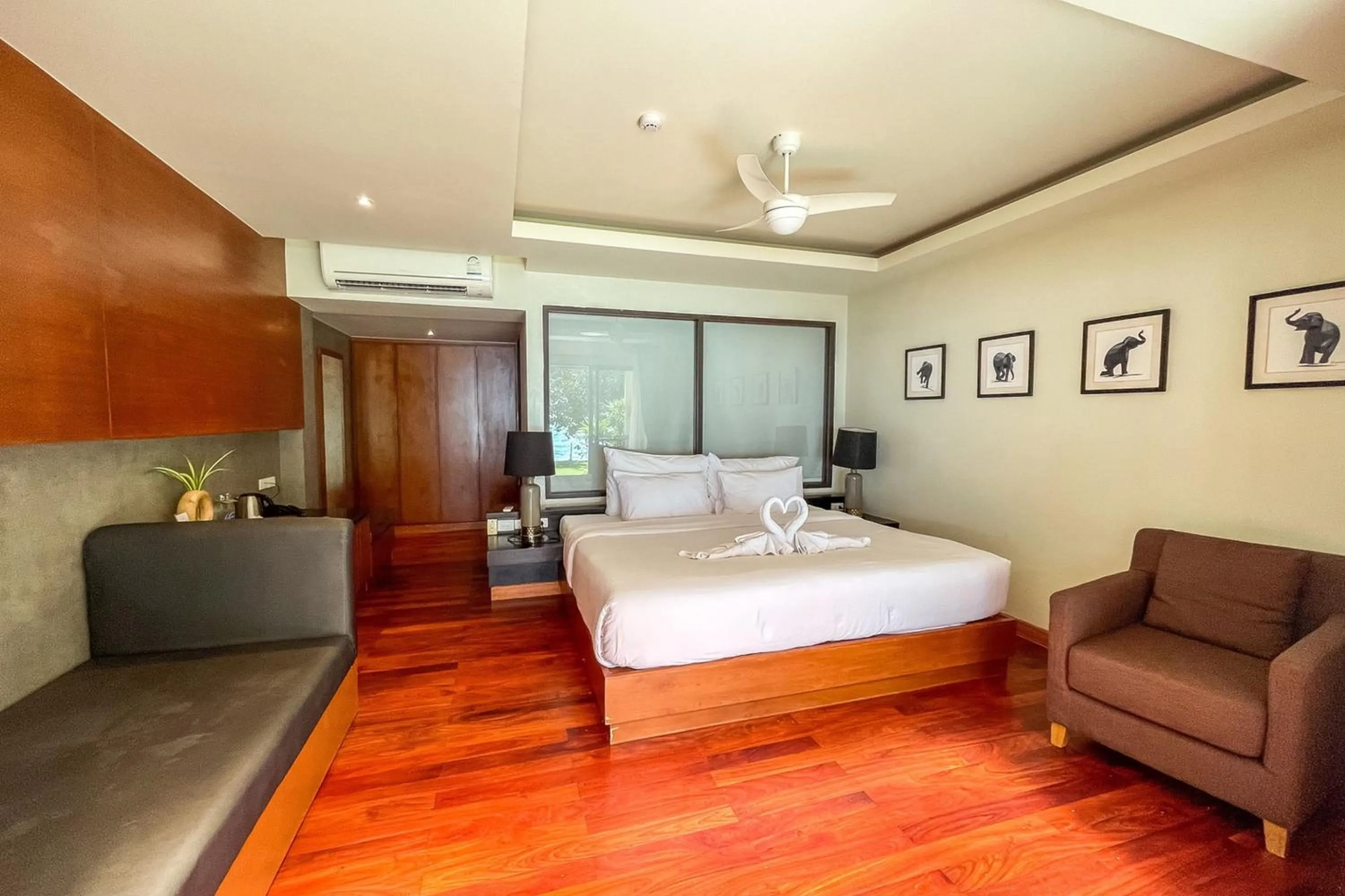 Bed in Kacha Resort & Spa, Koh Chang