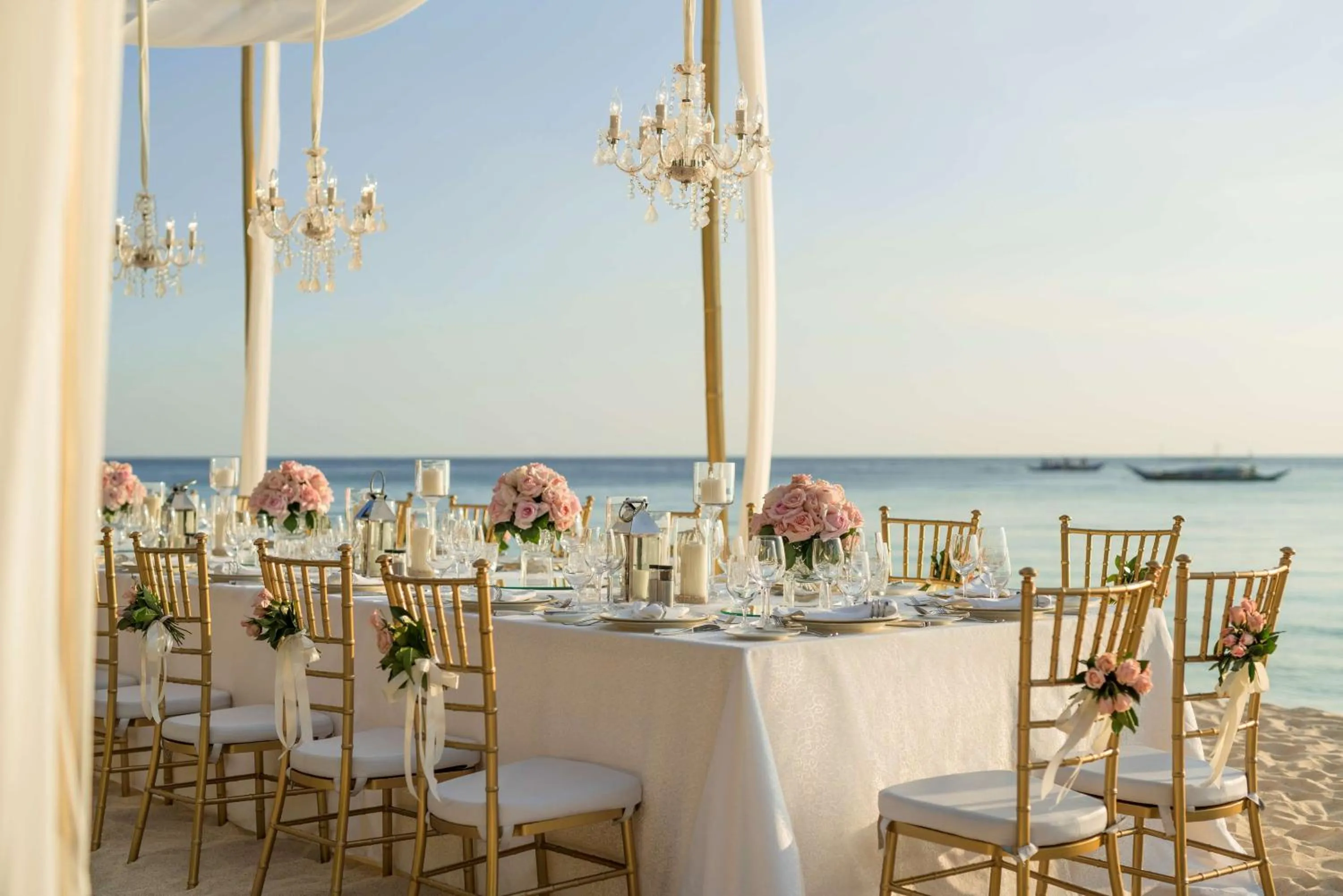Beach in Shangri-La Boracay