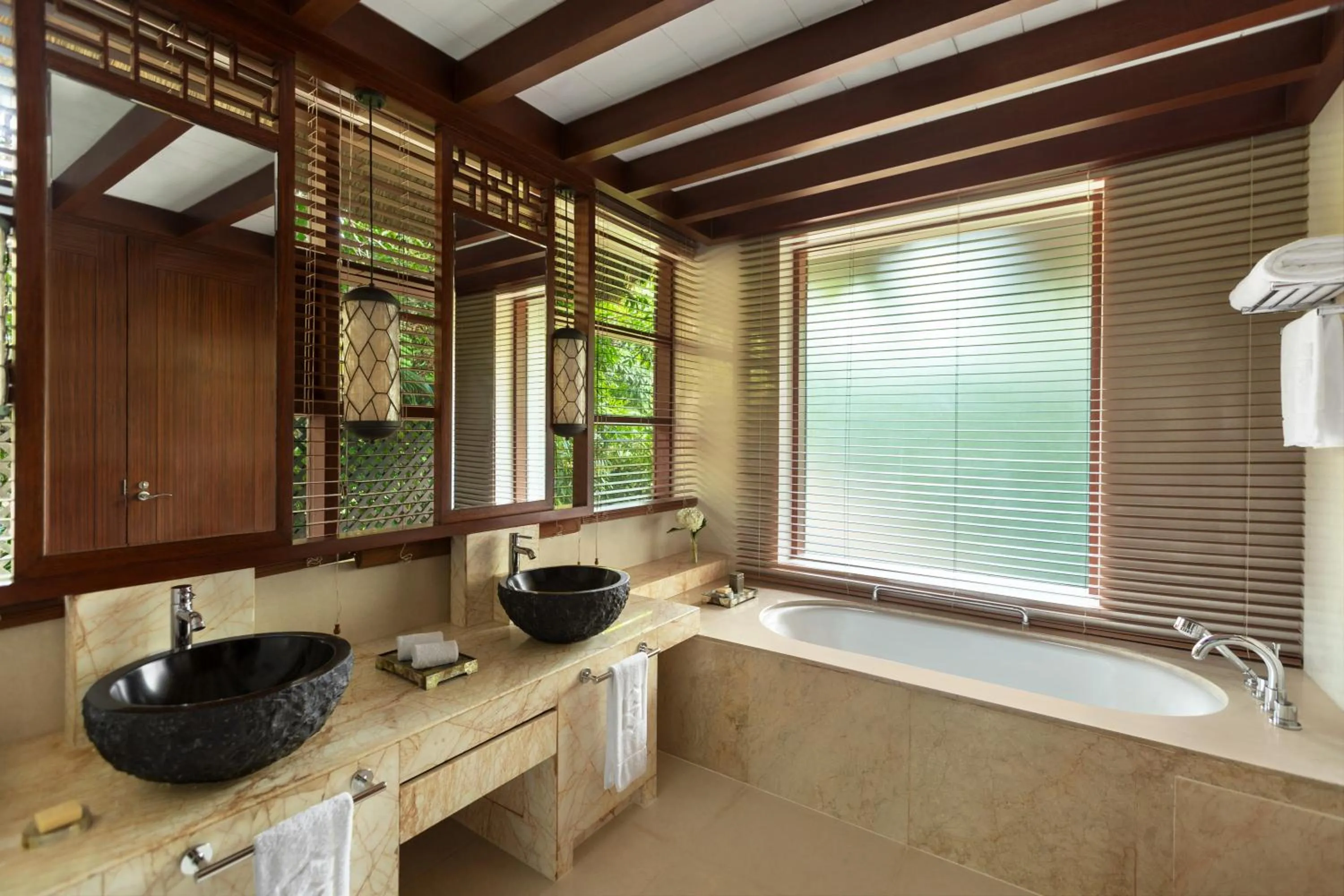 Bathroom in Shangri-La Boracay