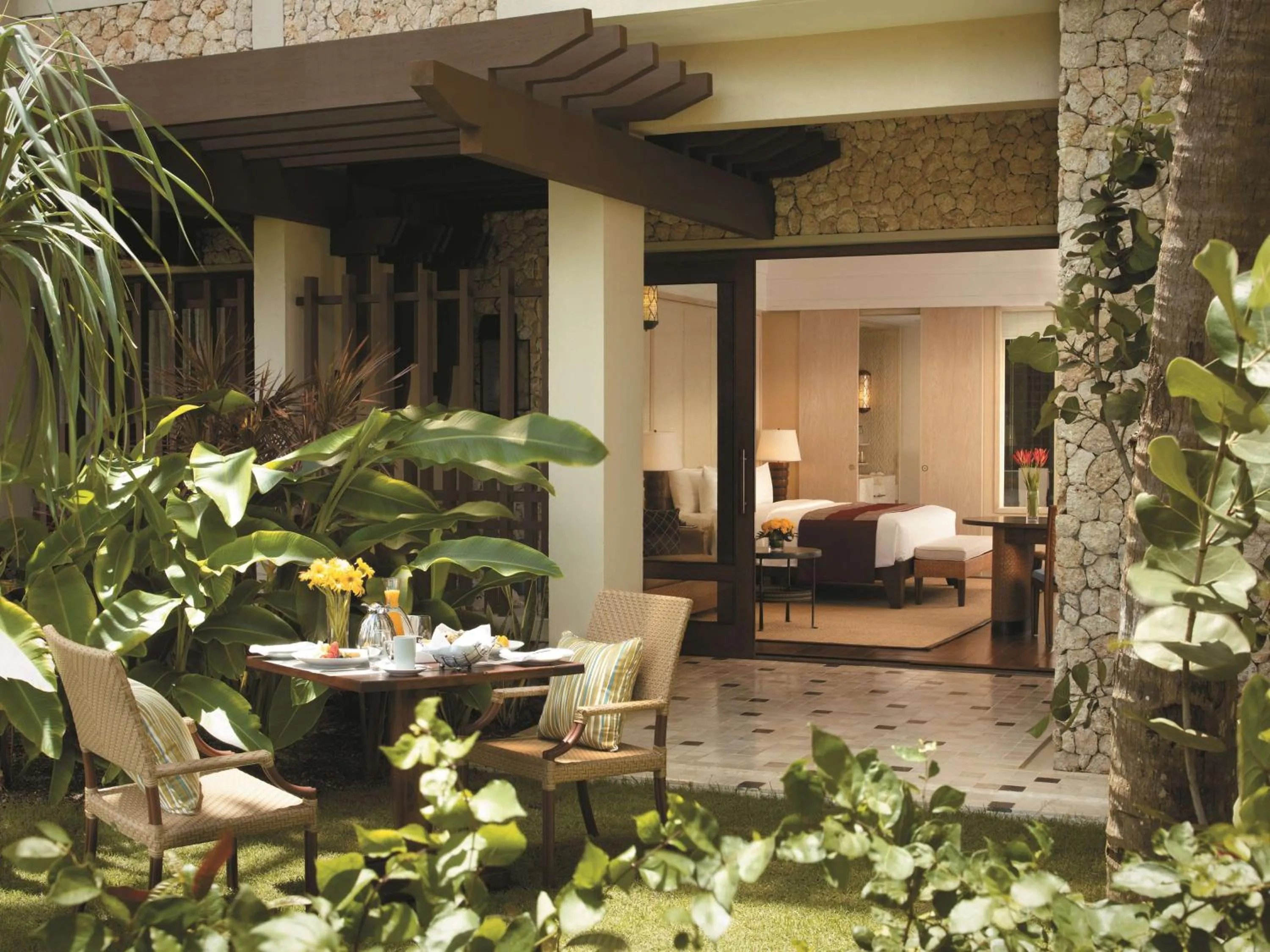 Patio in Shangri-La Boracay