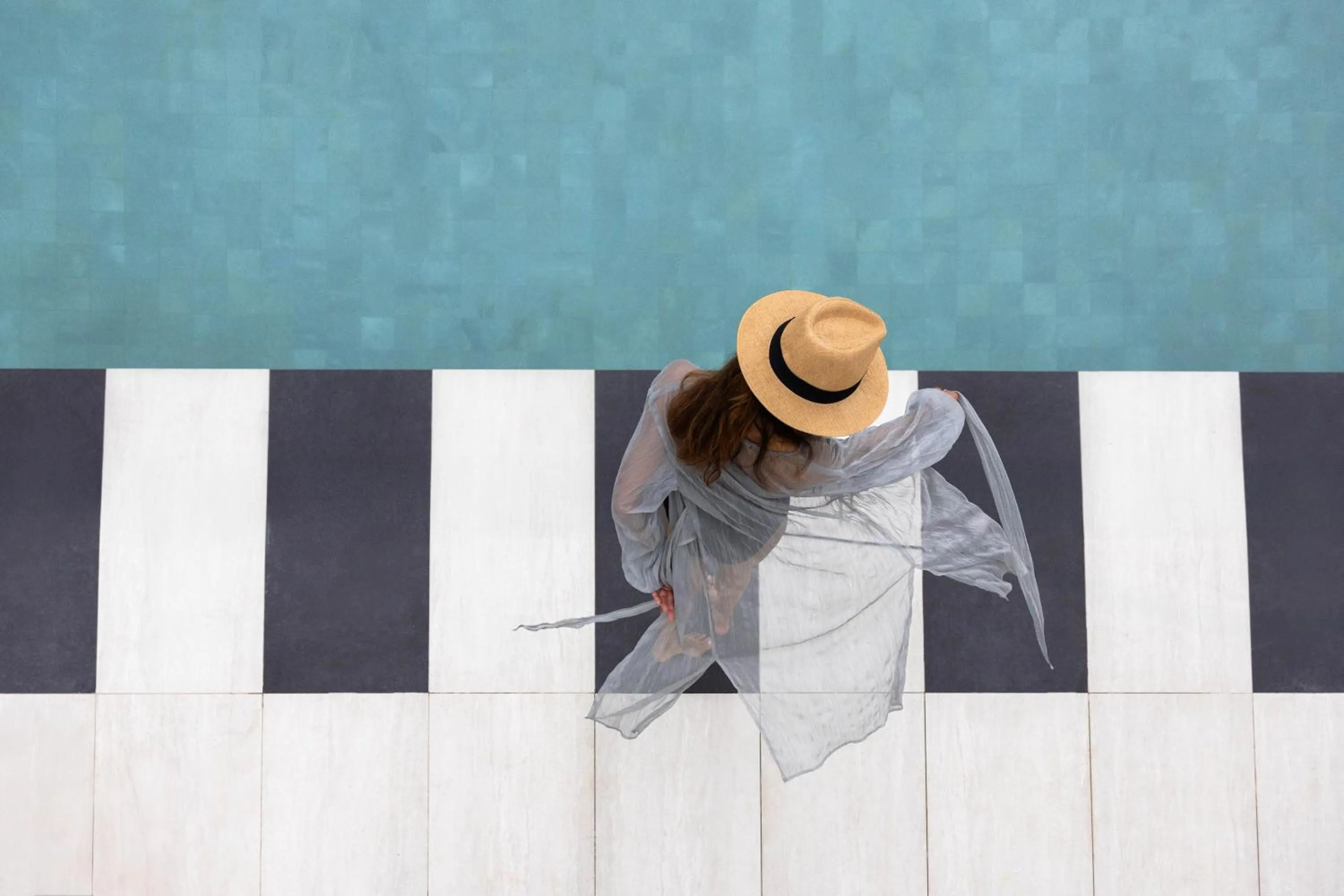 Pool view, Bed in METT Singapore