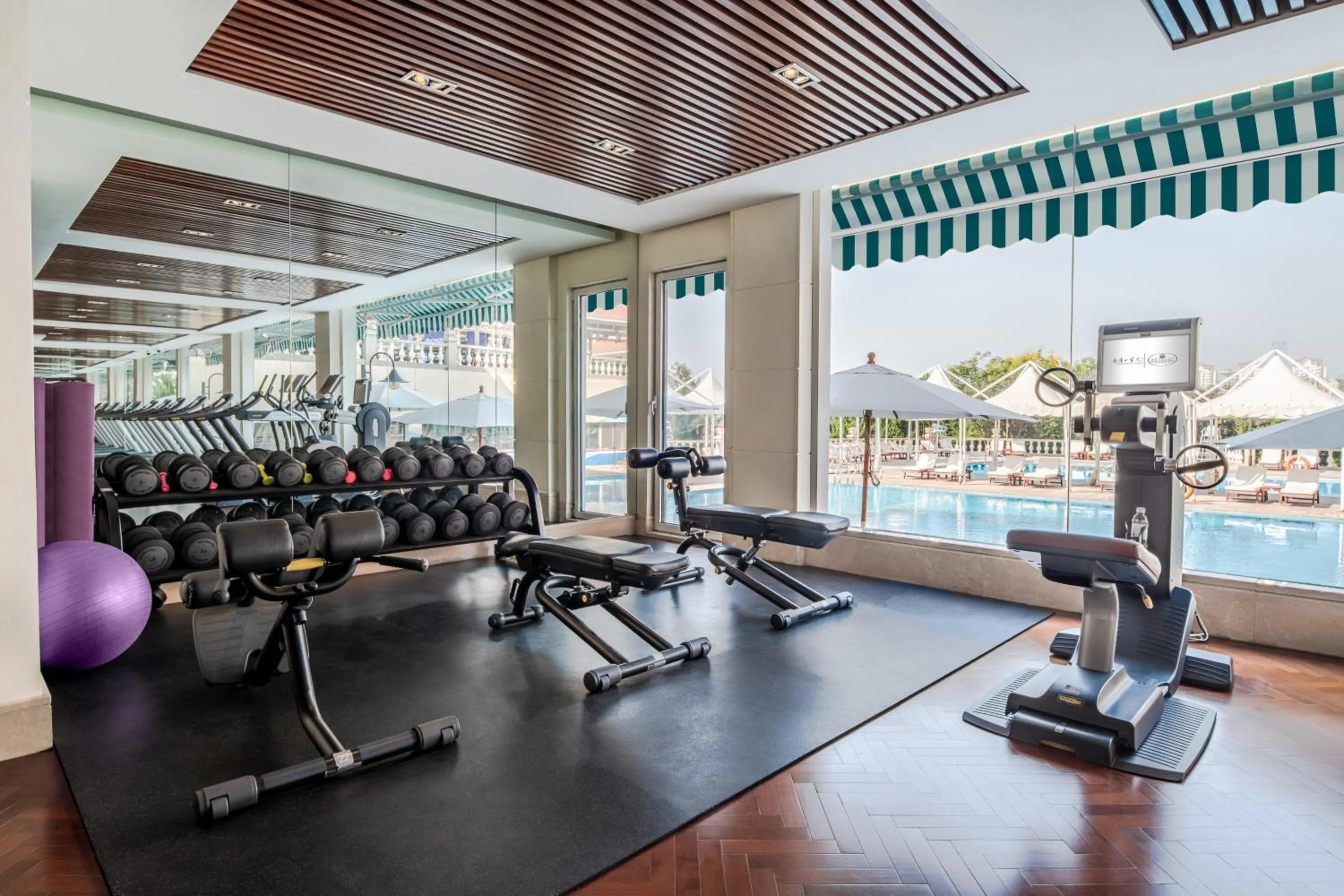 Qingdao Seaview Garden Hotel