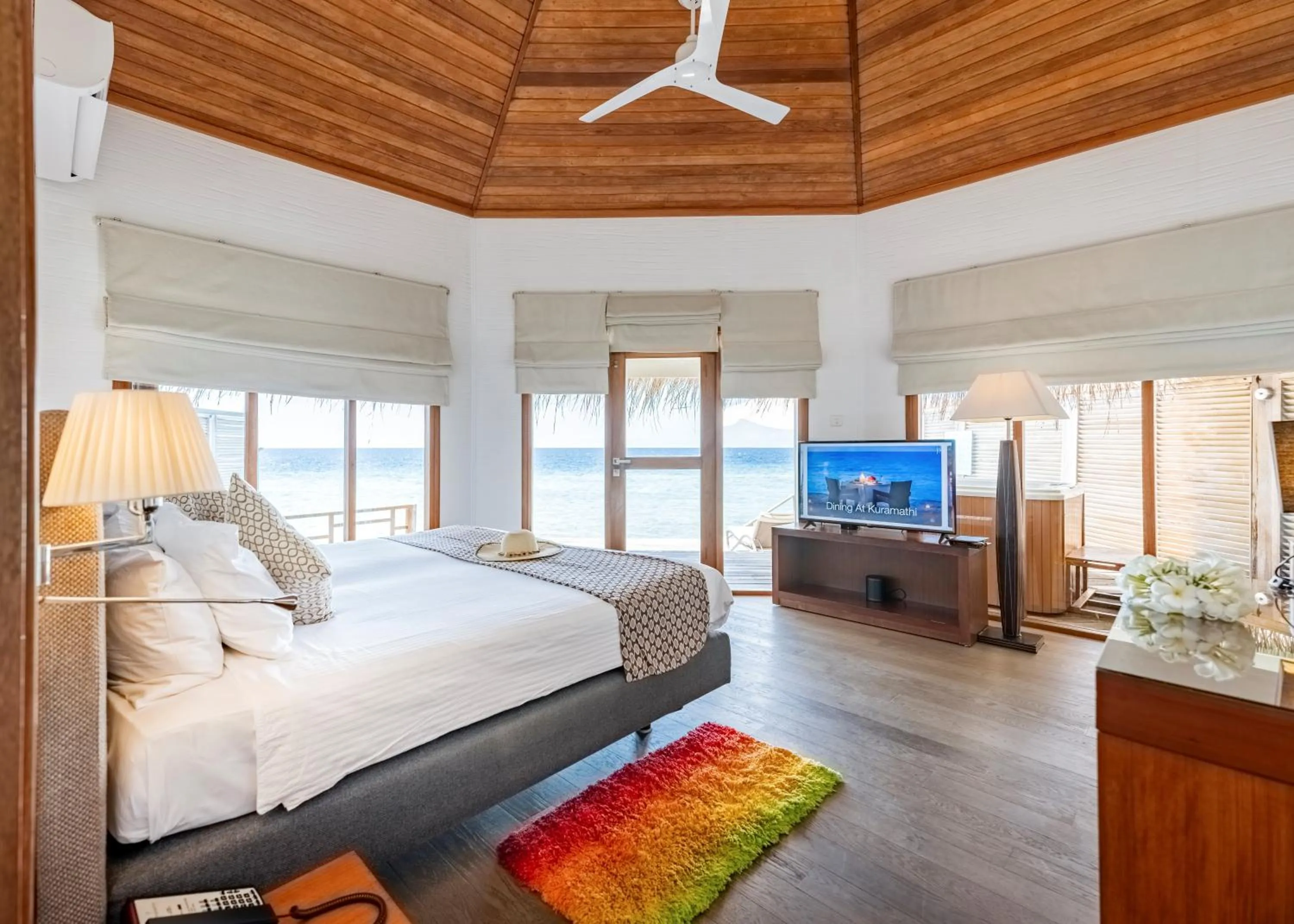 Bedroom, Bed in Kuramathi Maldives