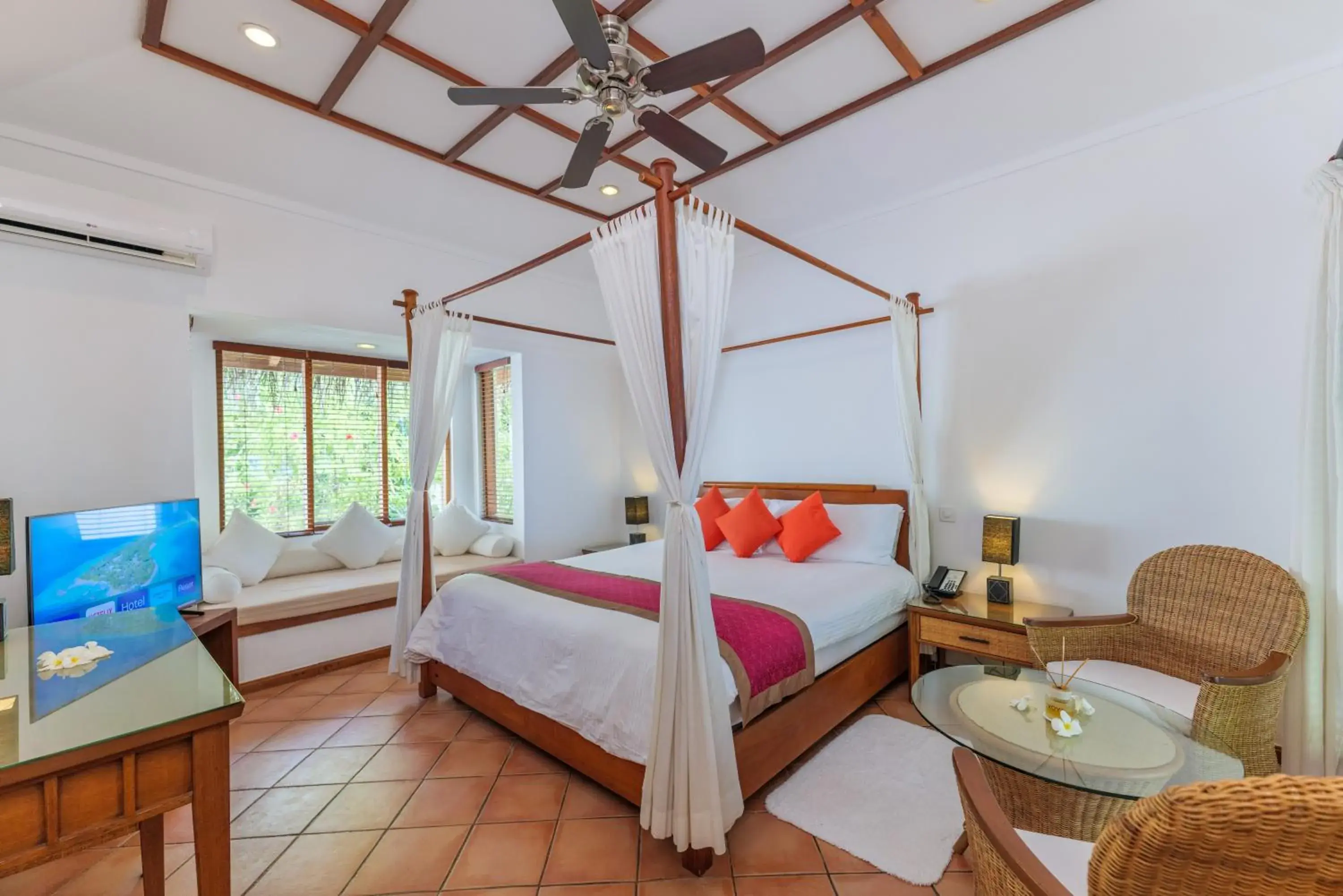 Deluxe Beach Villa in Kuramathi Maldives Deluxe Beach Villa in Kuramathi Maldives