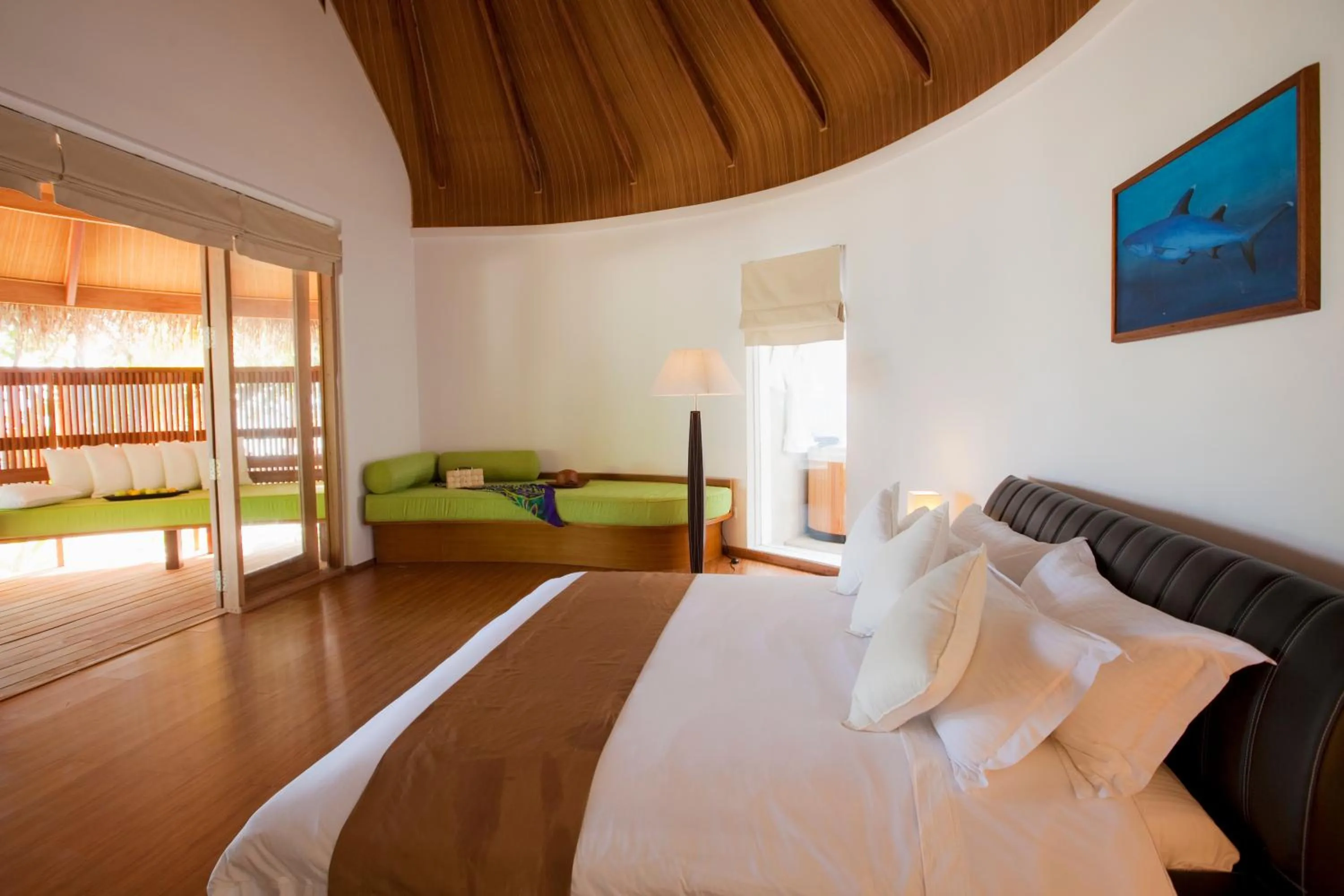Bed in Kuramathi Maldives