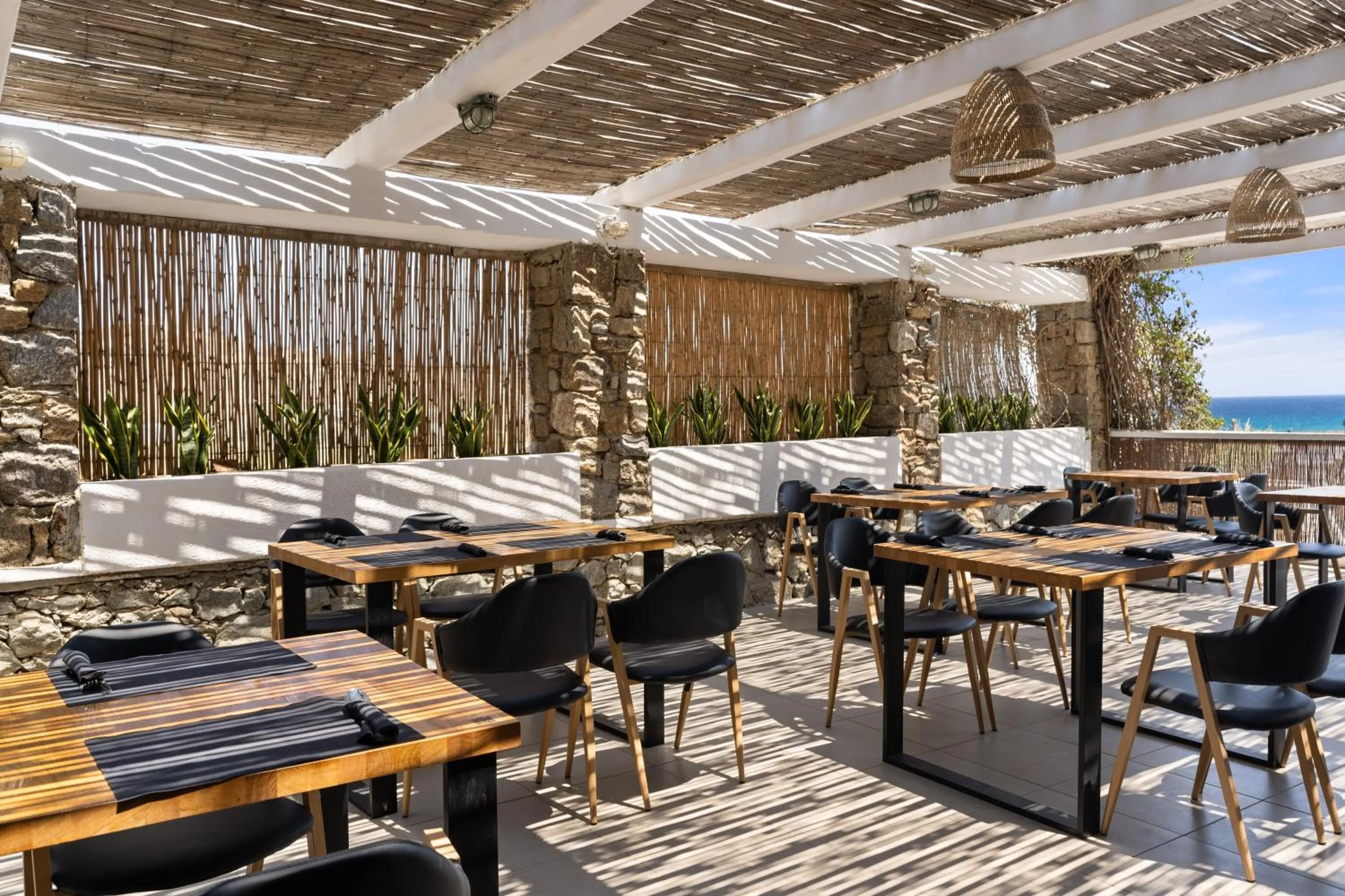 Restaurant/places to eat in Penelope Village