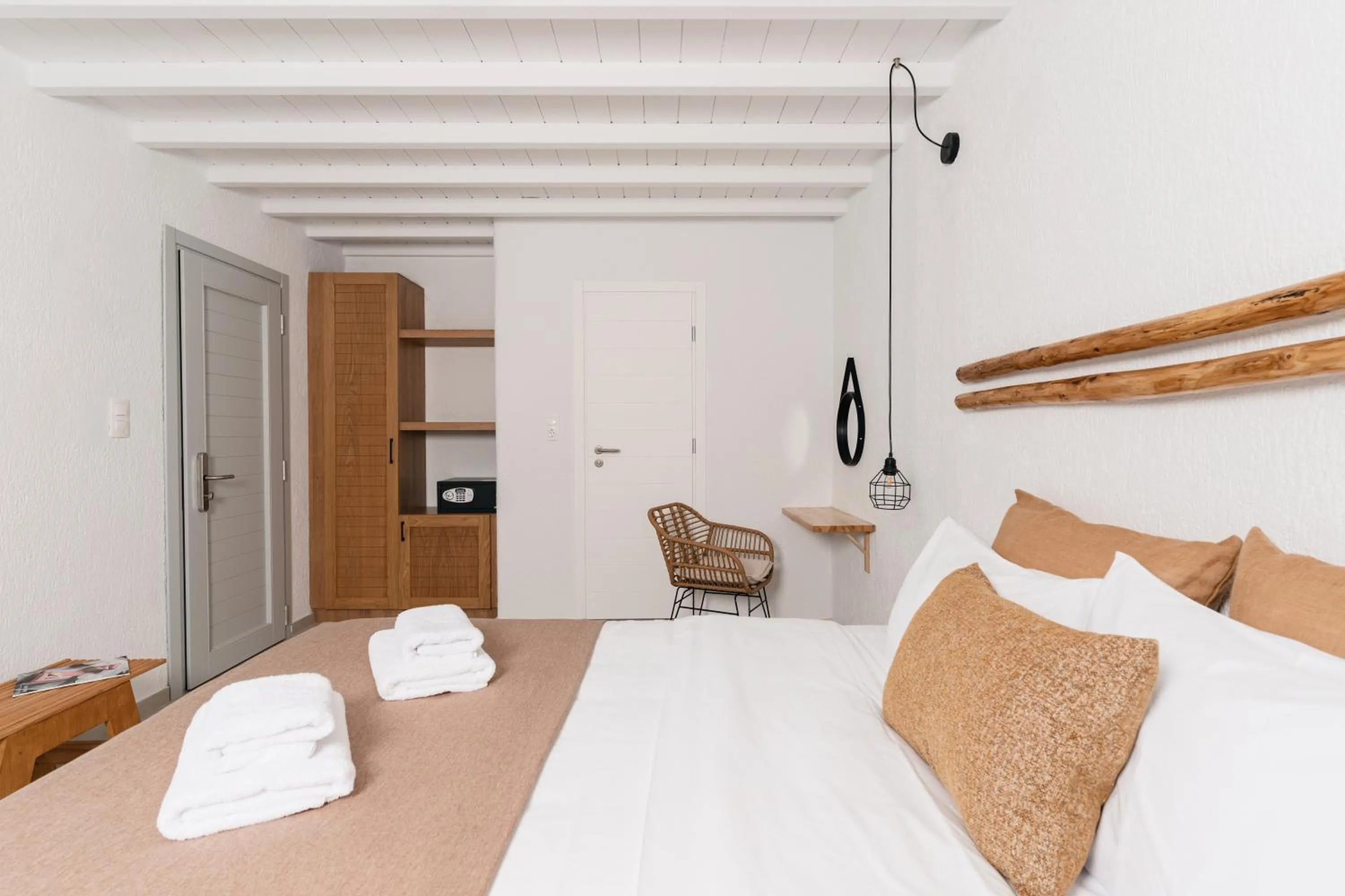 Bedroom, Bed in Penelope Village