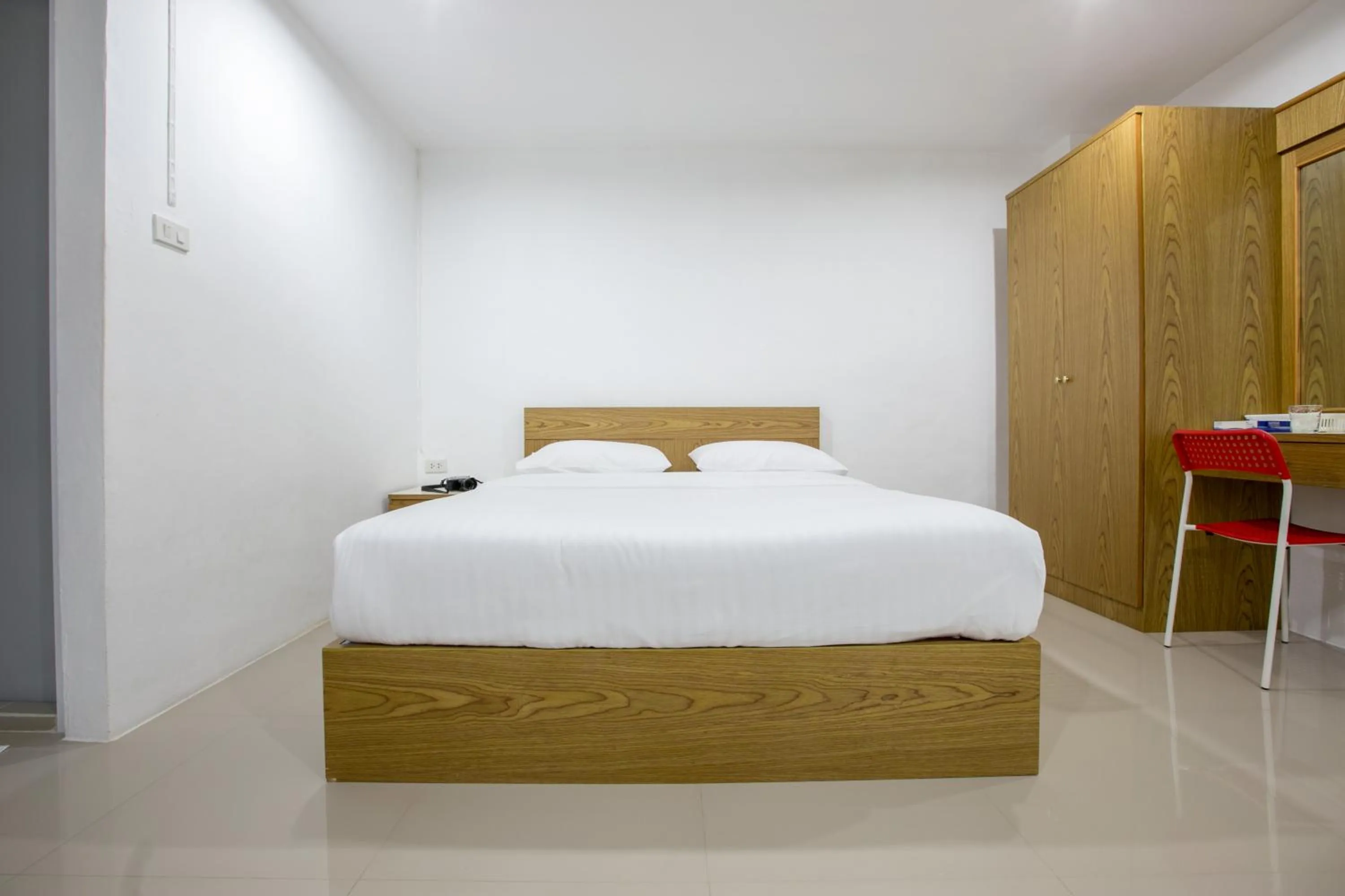 Bed in Chamnan Residence