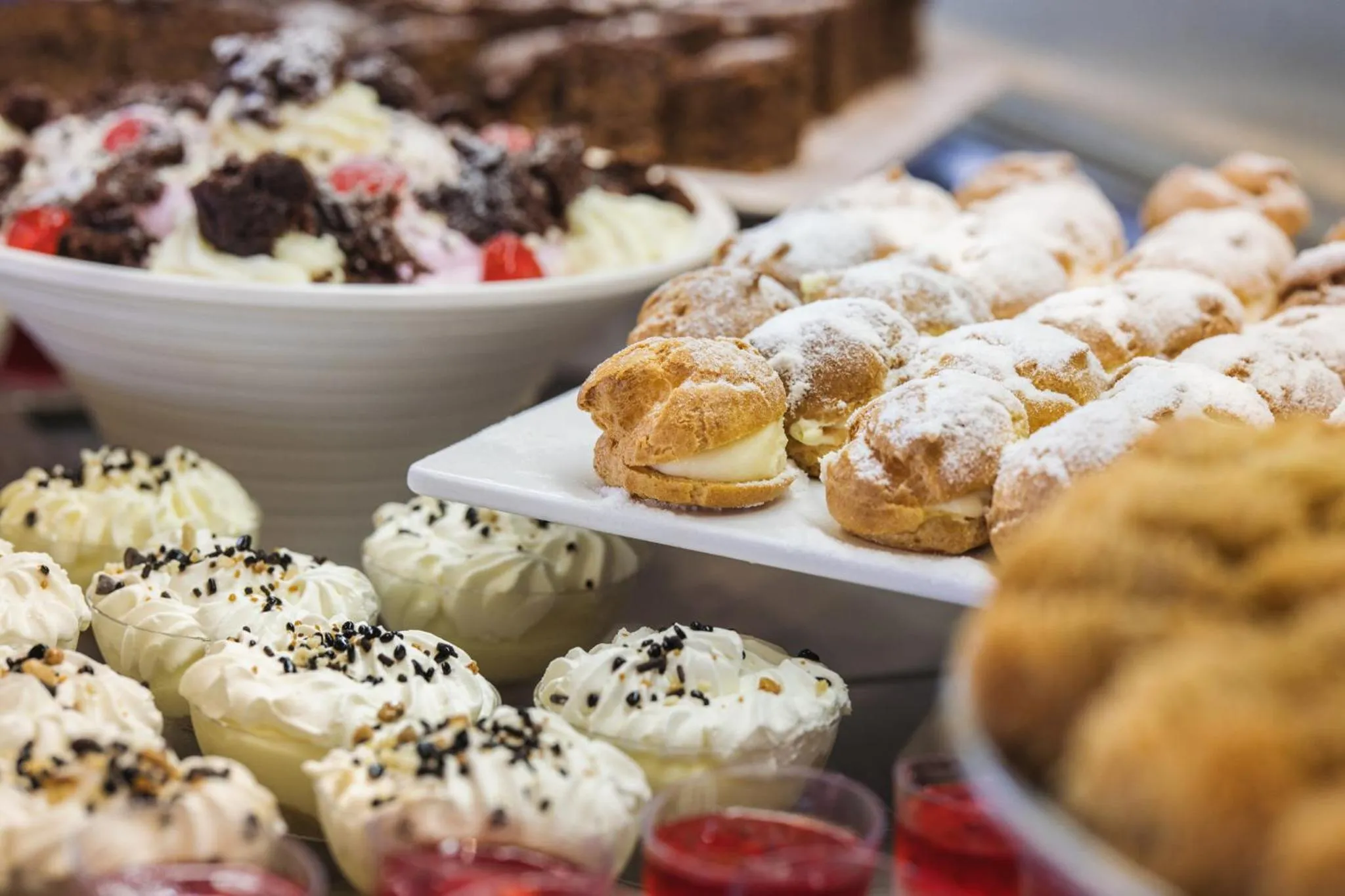 Restaurant/places to eat in Alexandra Beach Resort & Spa