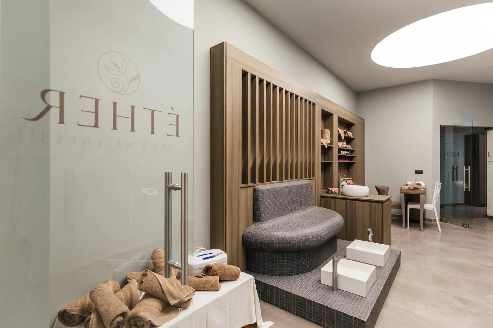 Spa and wellness centre/facilities in Alexandra Beach Resort & Spa