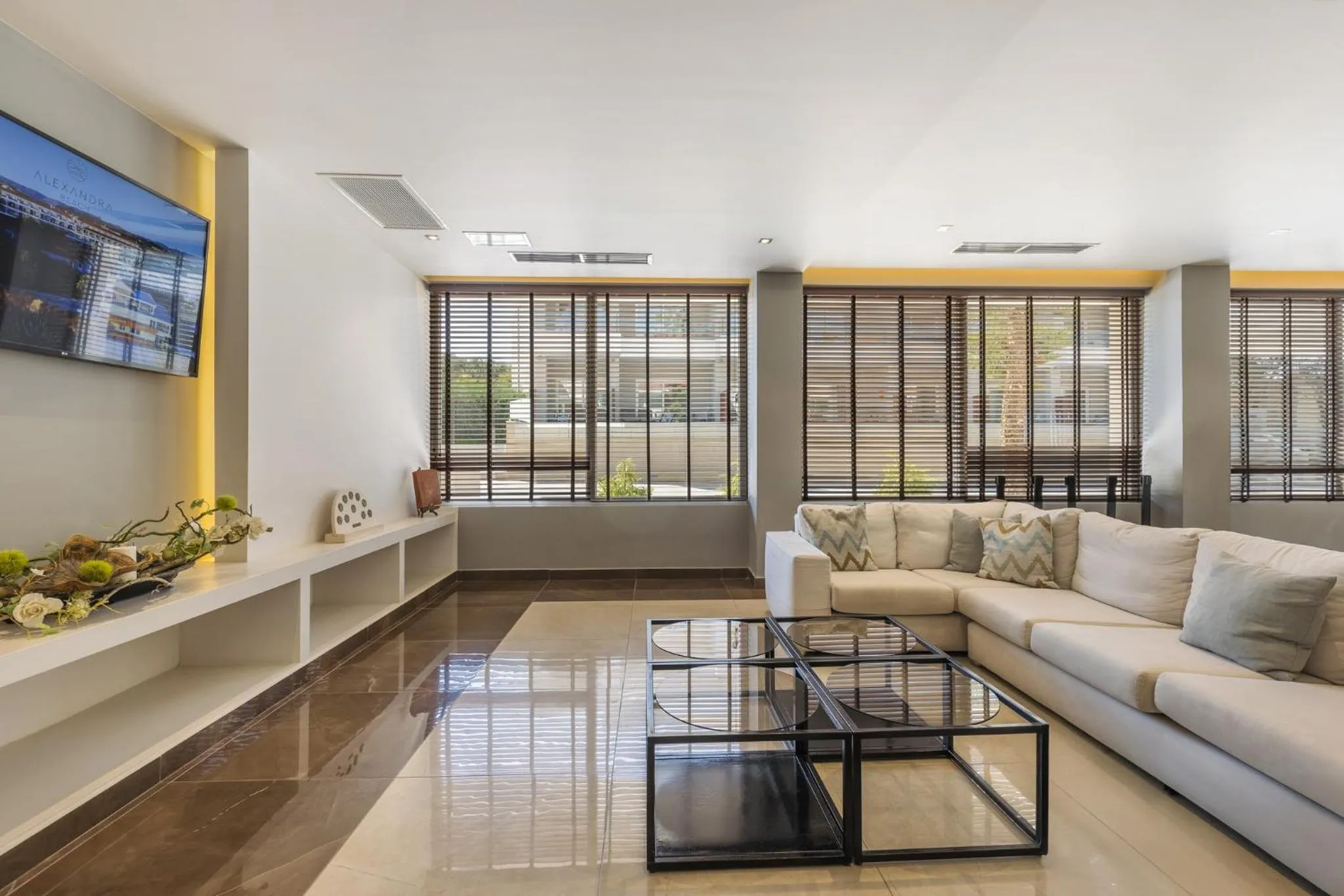 Communal lounge/ TV room in Alexandra Beach Resort & Spa