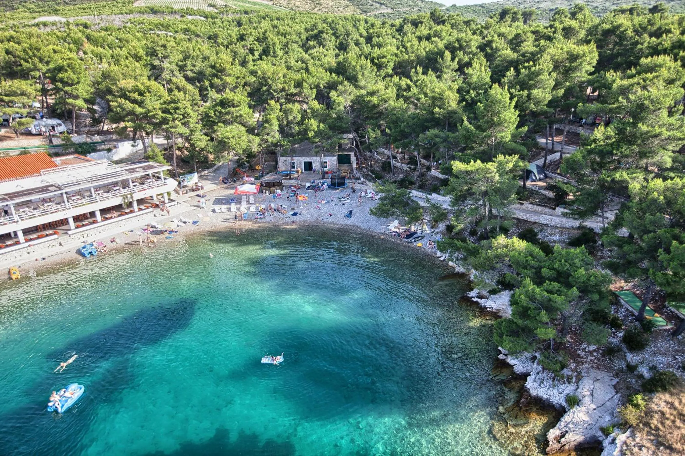 Restaurant/places to eat in Kamp Vira Mobile Homes